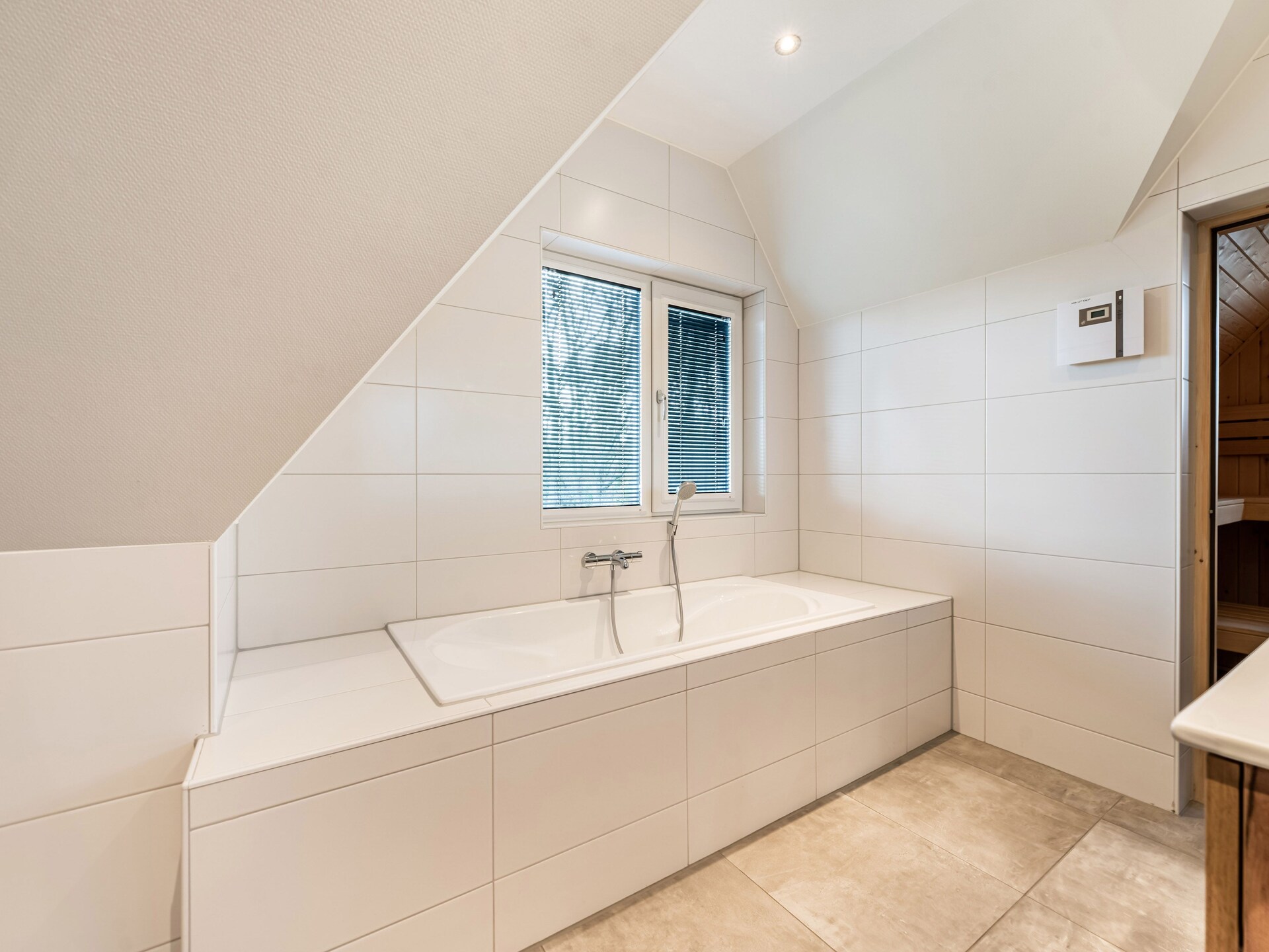 Luxe vrijstaande villa So What 21A op Texel, 8 personen, zuidtuin - foto 31