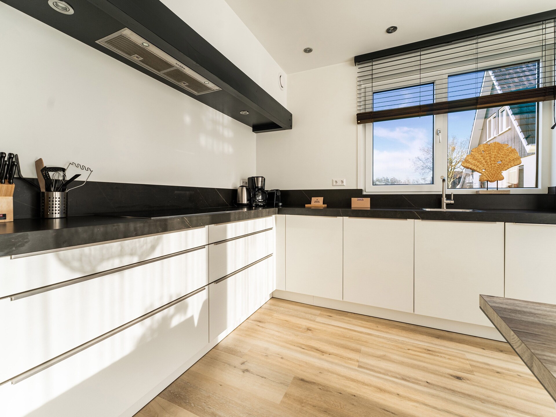 Luxe villa met sauna en bubbelbad, 1,3 km van strand op Texel - foto 7