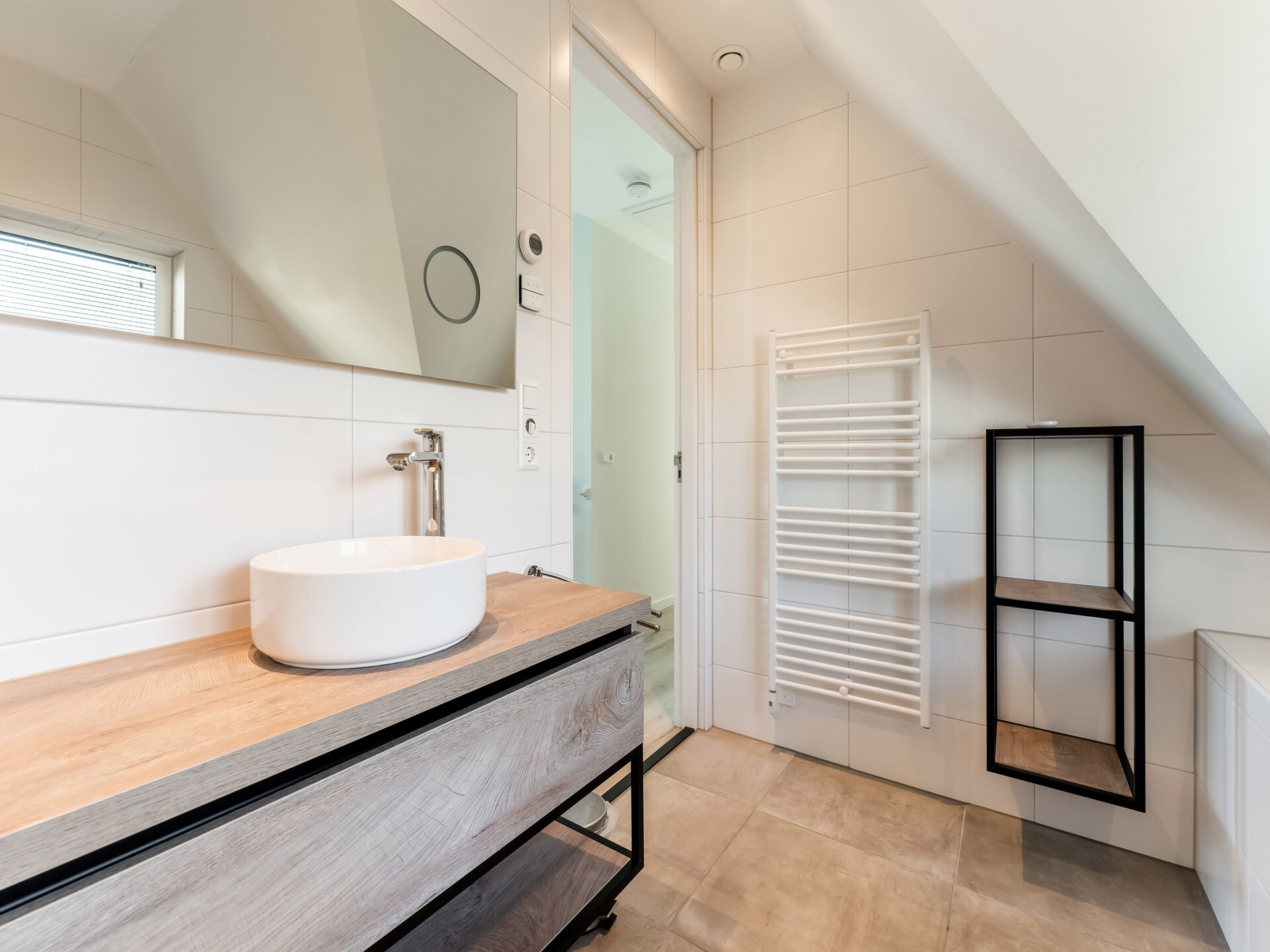 Luxe villa met sauna en bubbelbad, 1,3 km van strand op Texel - foto 27