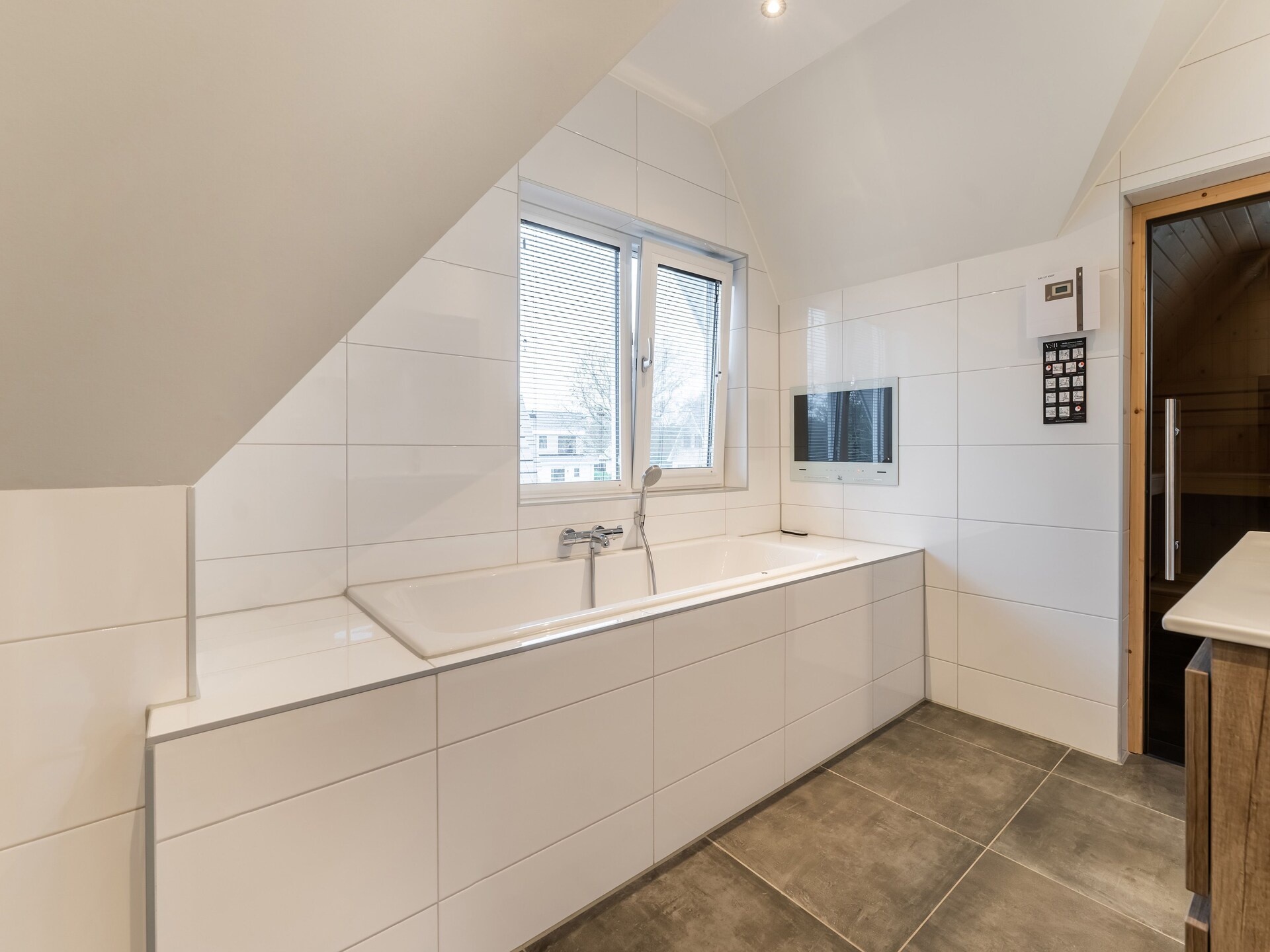 Luxe vrijstaande villa op Texel met sauna, op 1,3 km van het strand - foto 29