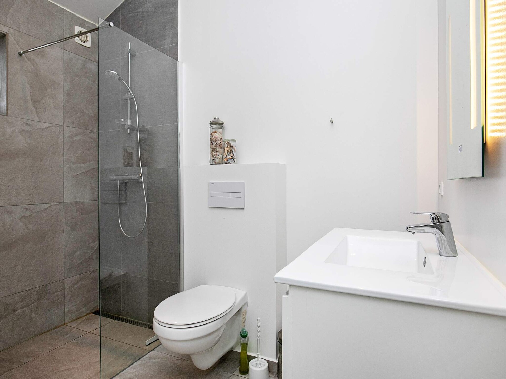 Modern vakantiehuis met zwembad en whirlpool, 1 km van de Oostzee in Jerup - foto 16