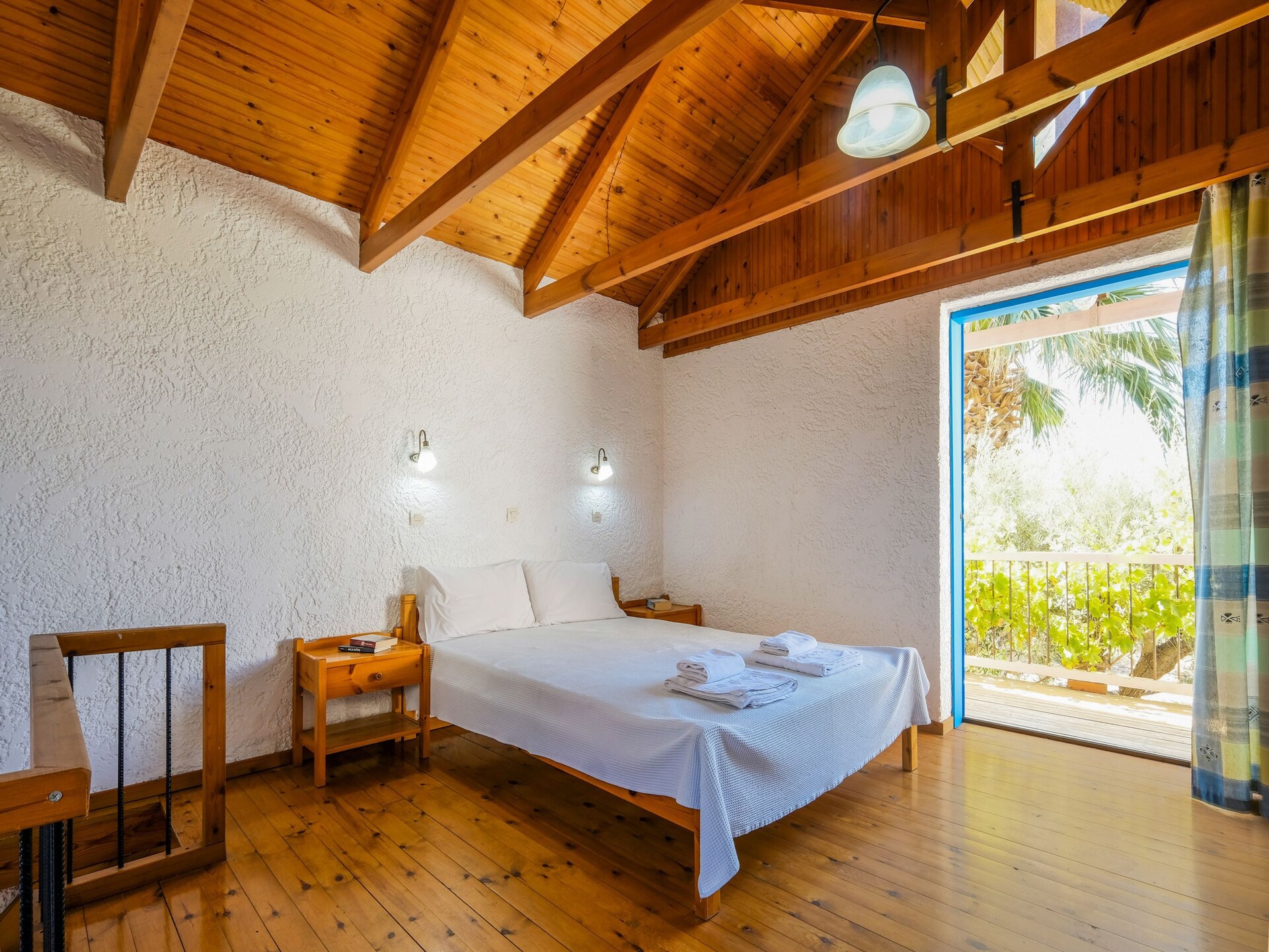 Romantisch vrijstaand huisje met zeezicht in Palaiochora, 300m van strand - foto 38