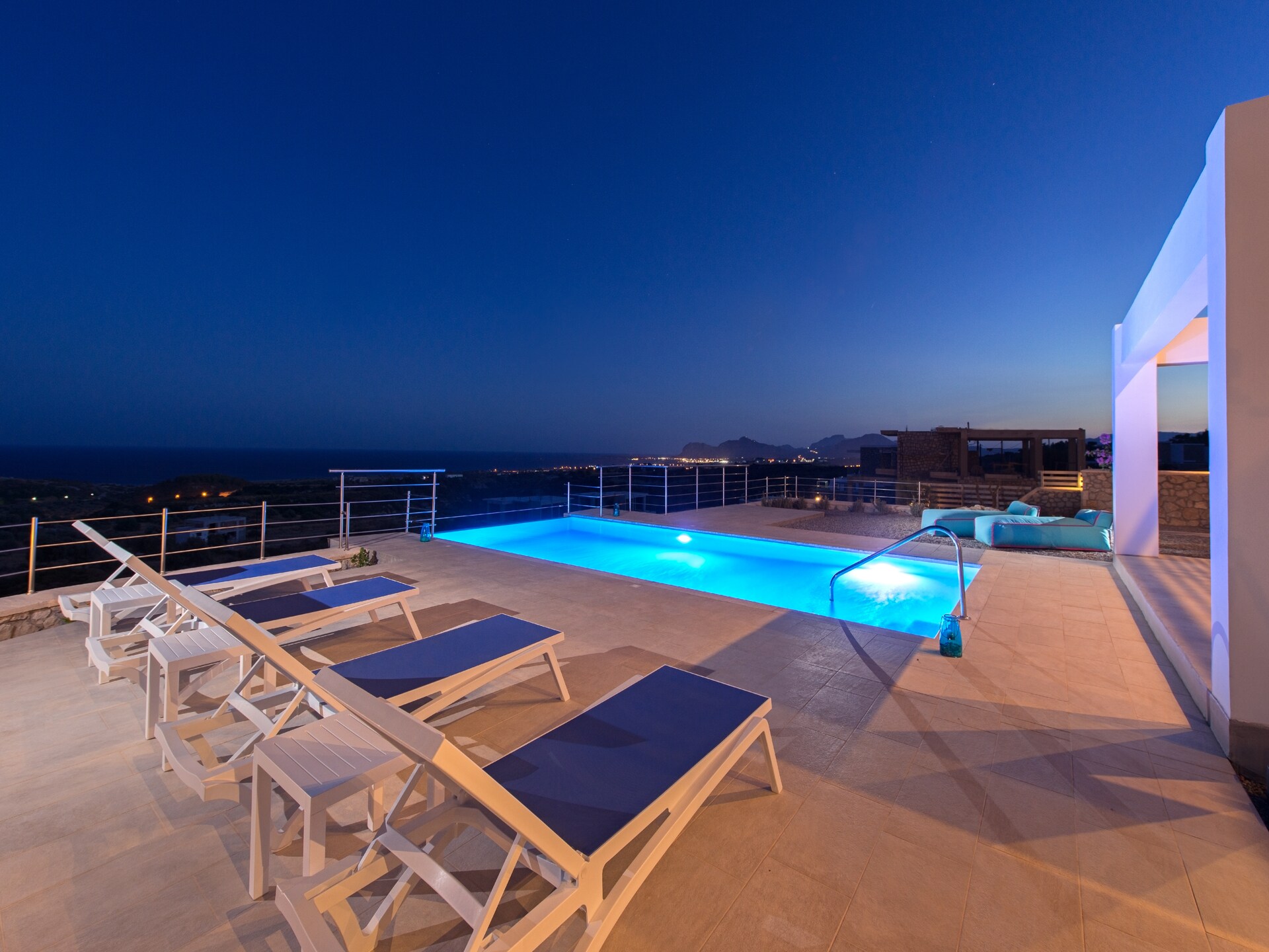 Villa Olimpo: Luxe villa met zeezicht en privézwembad bij Rhodos - foto 11