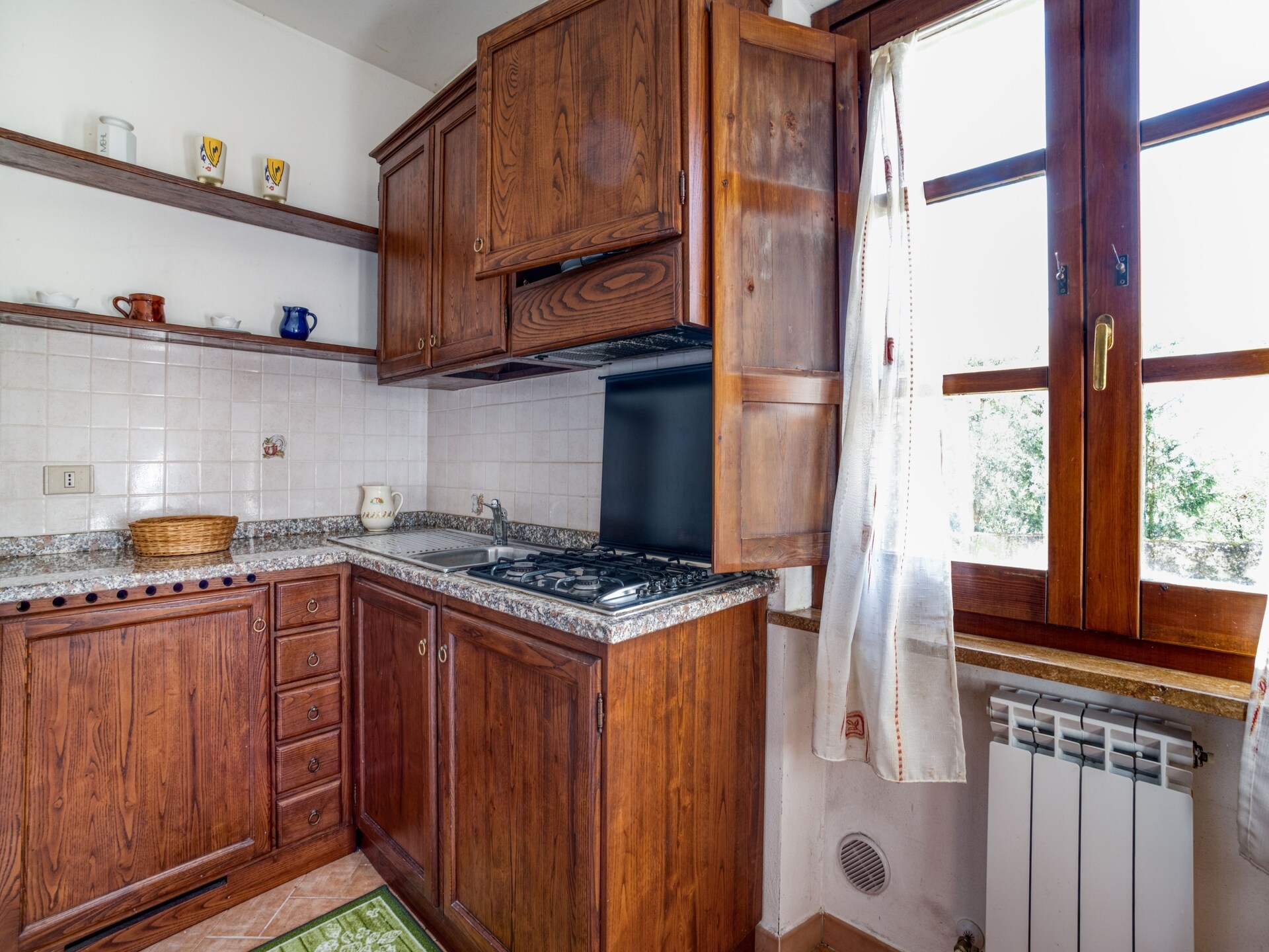 Landelijk appartement voor 4 in Villa Fano bij Citerna met tuin en zwembad - foto 14