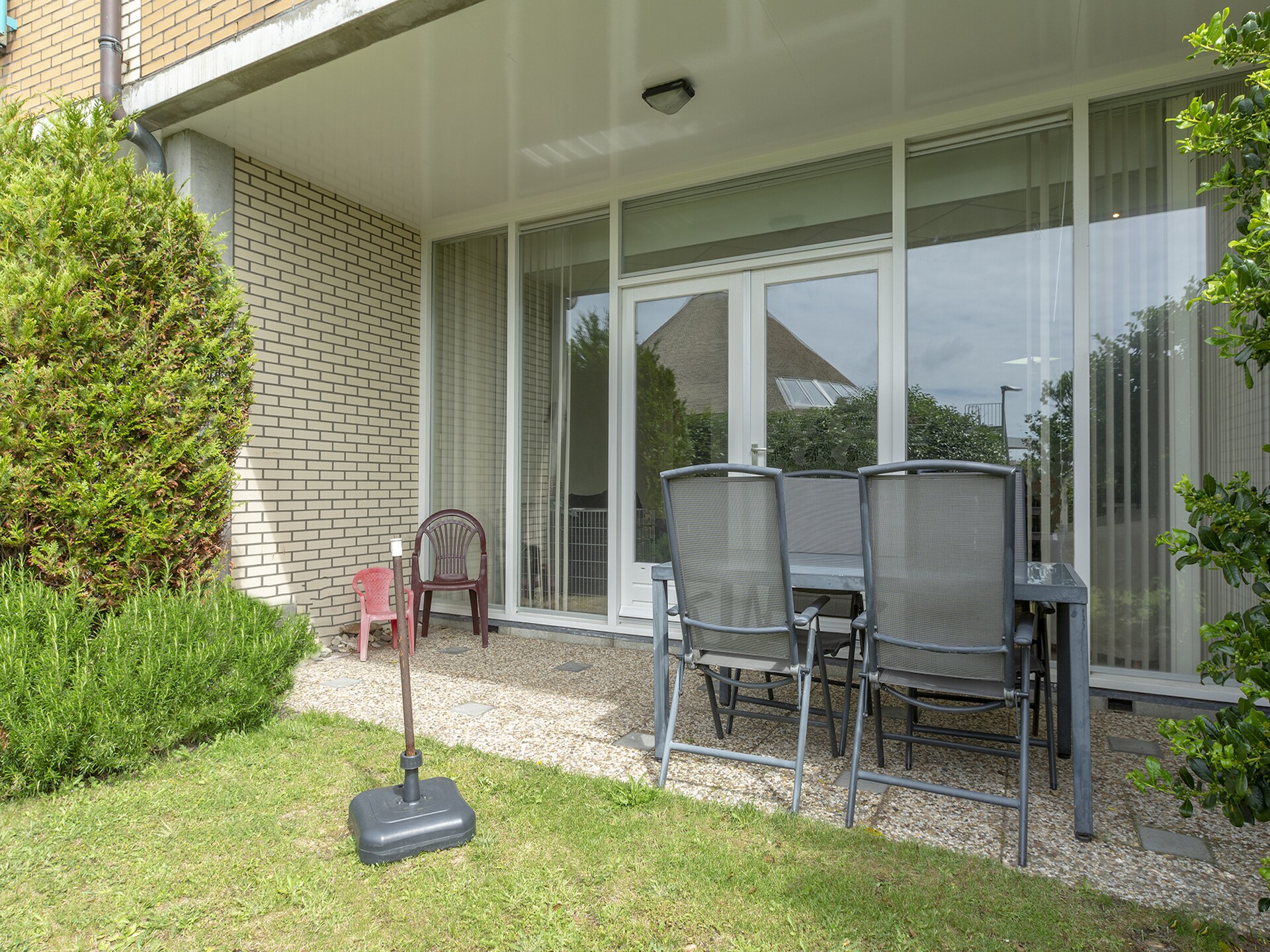 Stijlvol strandappartement met zonnige tuin op 100m van zee - foto 20