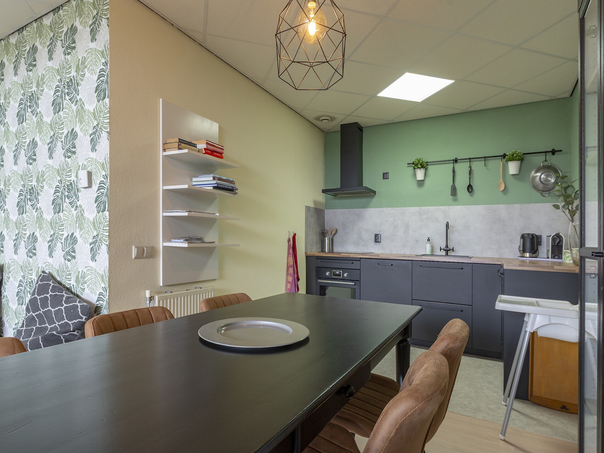Stijlvol strandappartement met zonnige tuin op 100m van zee - foto 17