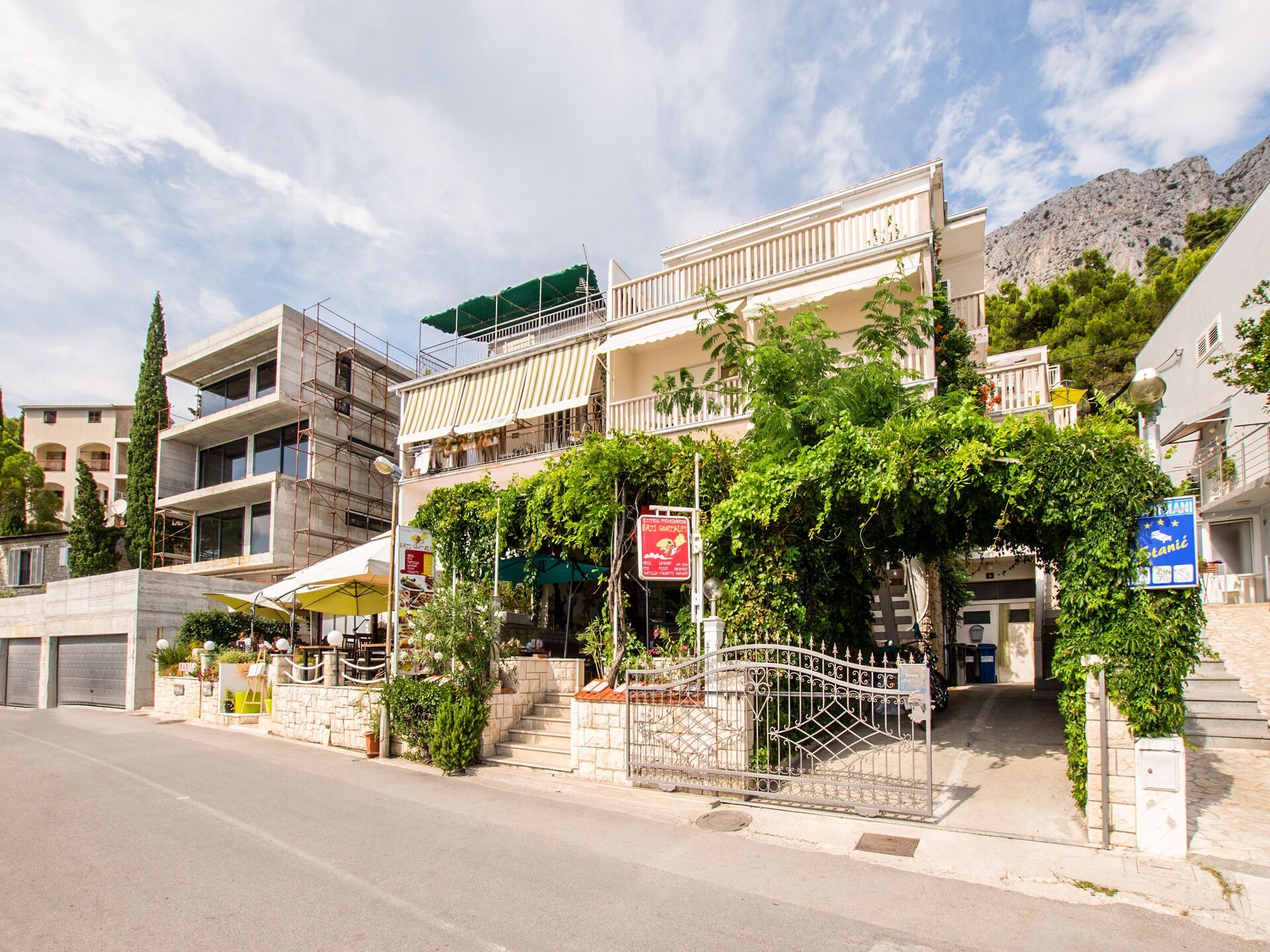 Studio Babilo A3 in Omiš: knus appartement op 40 meter van het strand - foto 6