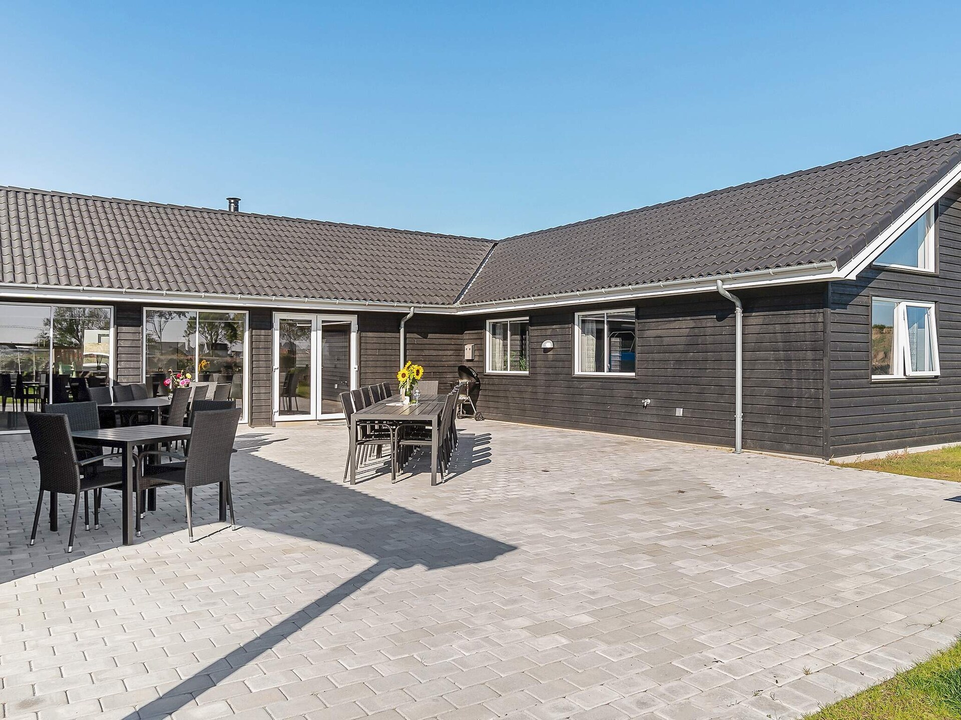 Groot vakantiehuis met zwembad, sauna en speelkamer bij de Oostzee - foto 1