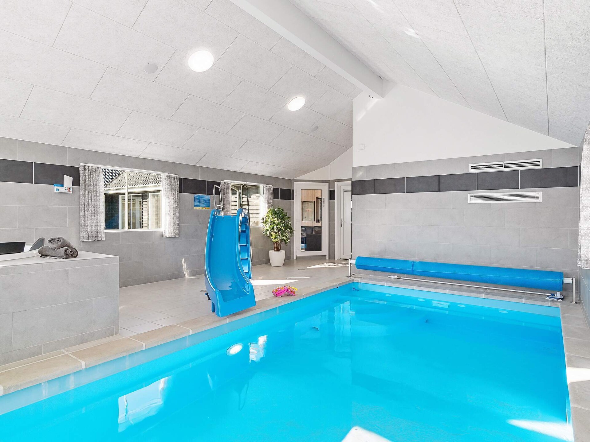 Groot vakantiehuis met zwembad, sauna en speelkamer bij de Oostzee - foto 9