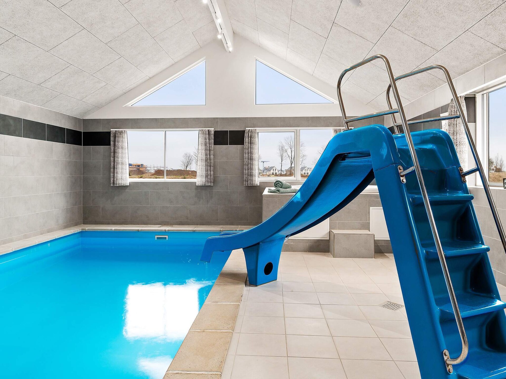 Groot vrijstaand wellnesshuis met zwembad en sauna op 900 meter van zee in Kappeln - foto 4