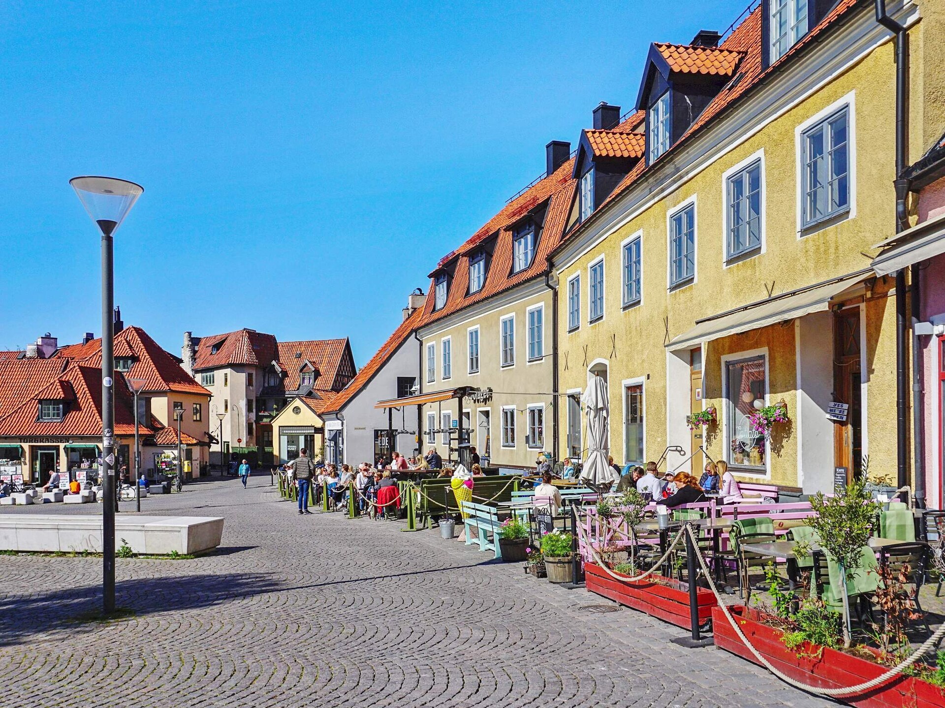 Sfeervolle stuga aan de golfbaan bij Hemse, Gotland – 4 personen - foto 25