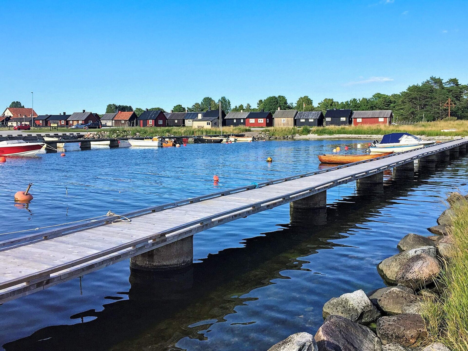 Sfeervolle stuga aan de golfbaan bij Hemse, Gotland – 4 personen - foto 32