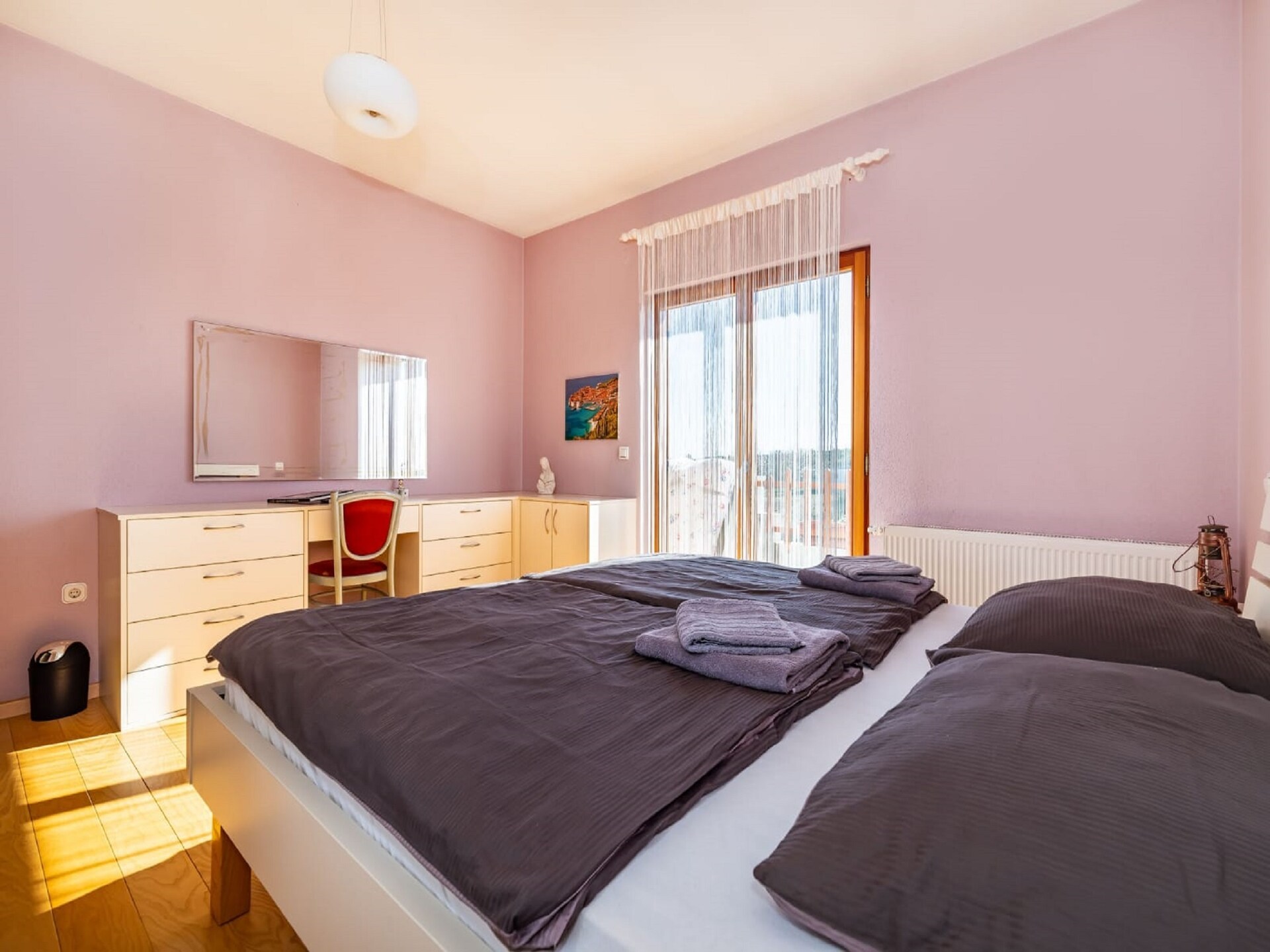 Ruim appartement met tuin in Radovin, 2 km van strand - foto 22