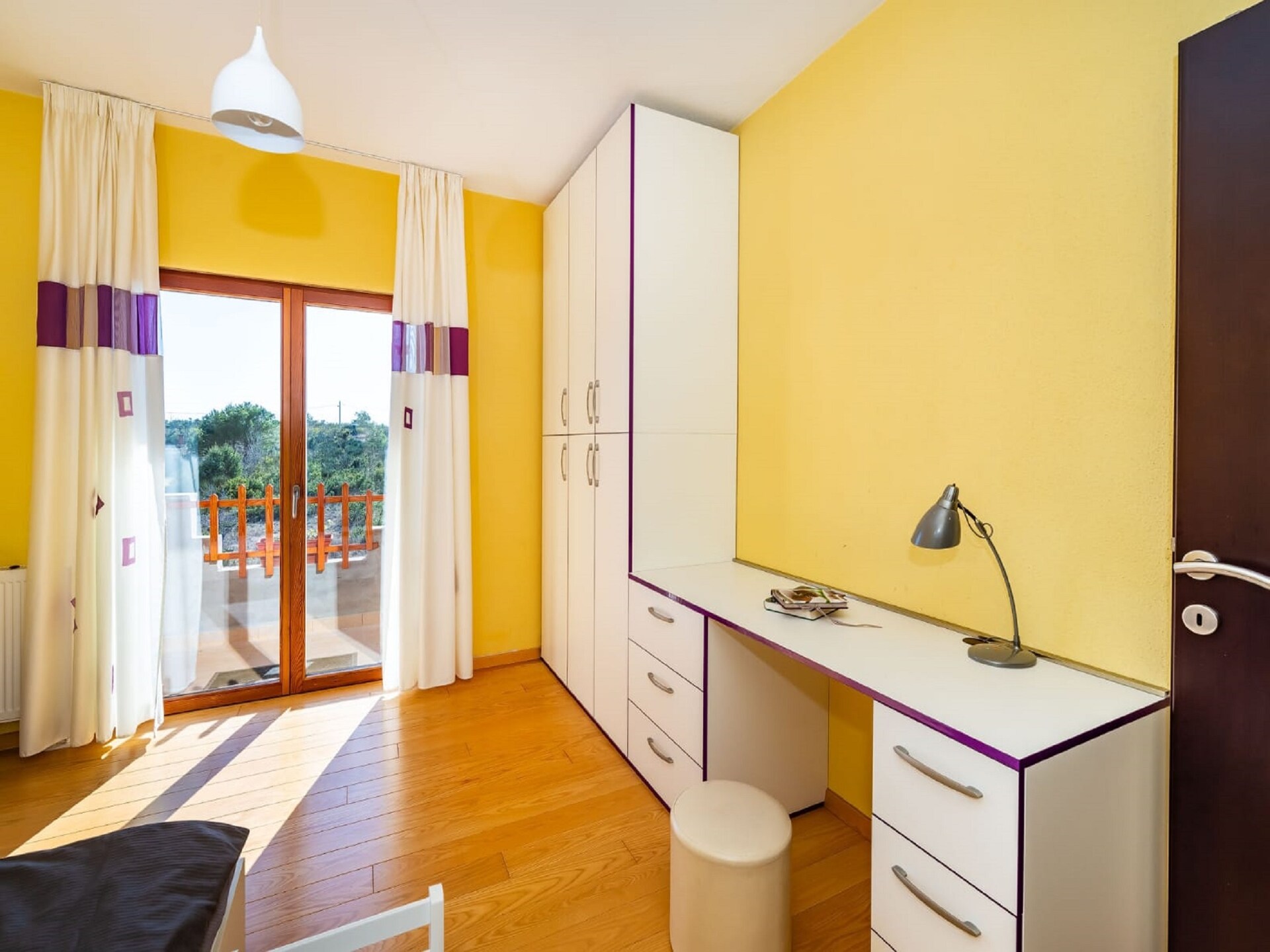 Ruim appartement met tuin in Radovin, 2 km van strand - foto 29