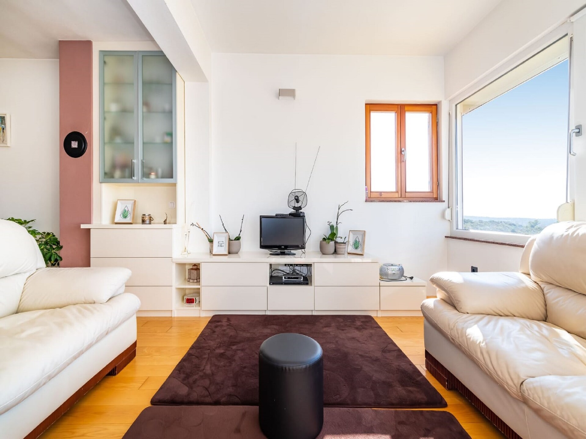 Ruim appartement met tuin in Radovin, 2 km van strand - foto 7