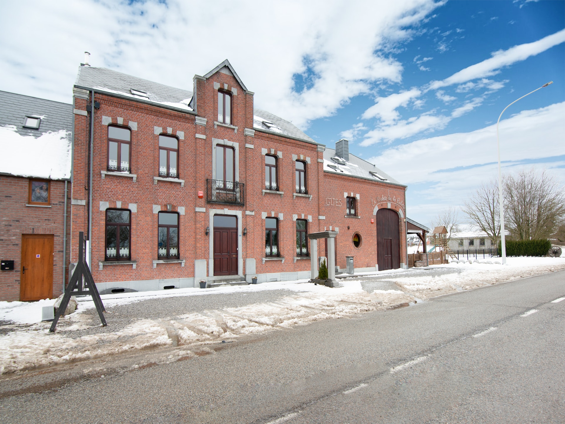 5-persoons vakantiehuis in Cul-des-Sarts met kindvriendelijke tuin - foto 6