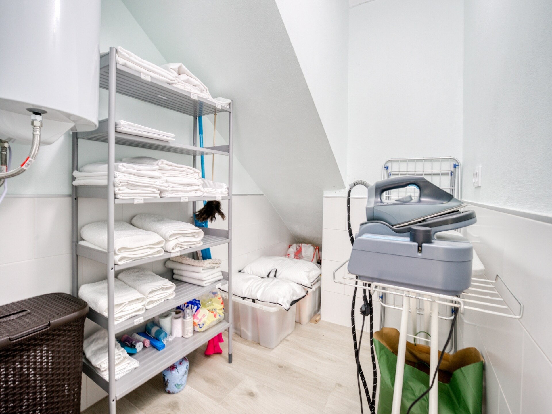 Ruim vakantiehuis voor 6 in La Campana met patio en uitzicht - foto 31