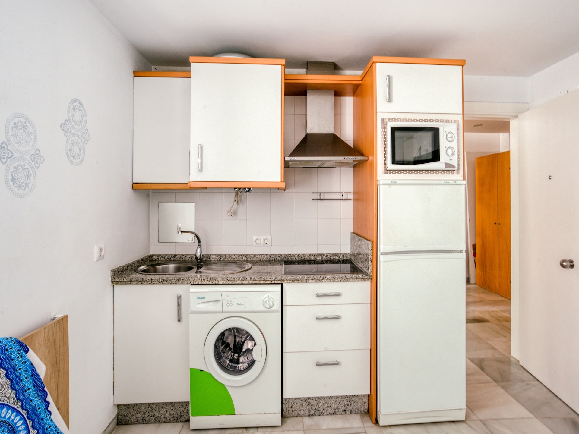 Knusse vrijstaande torenwoning op 800m van het strand in Conil - foto 3