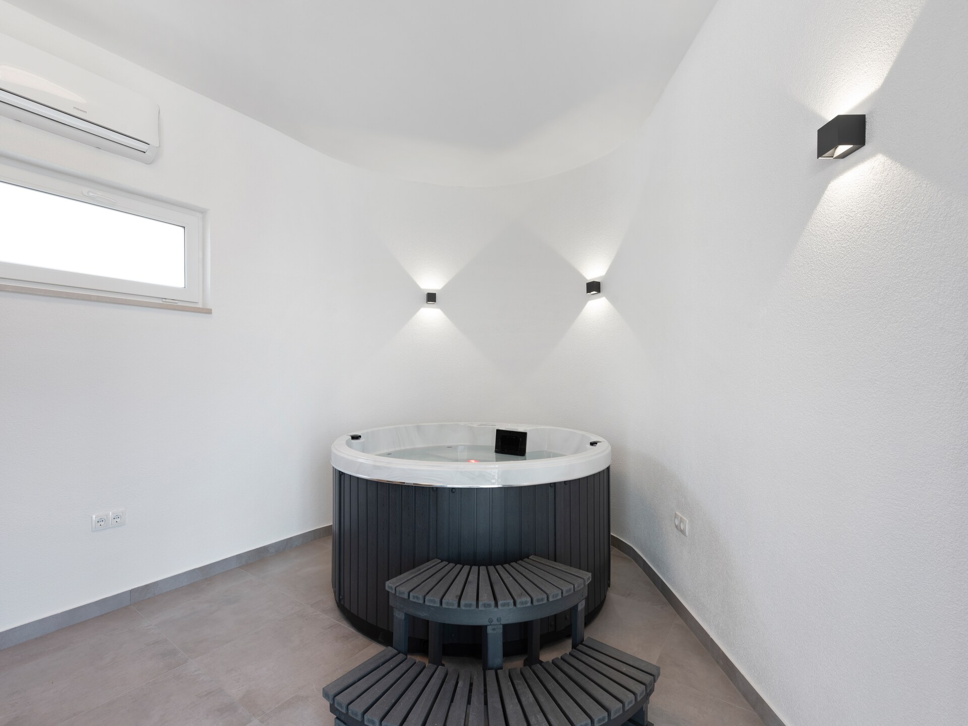 Centraal gelegen vakantiehuis in Vir met privézwembad en wellness - foto 20