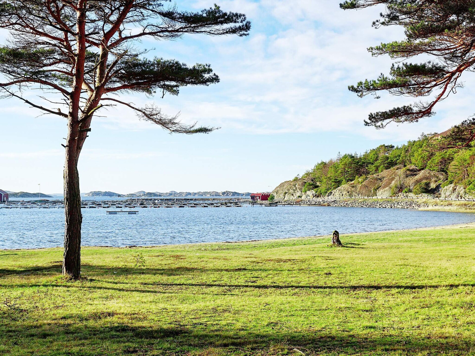Zonnige vakantiewoning met zeezicht en terras nabij Strömstad - foto 36