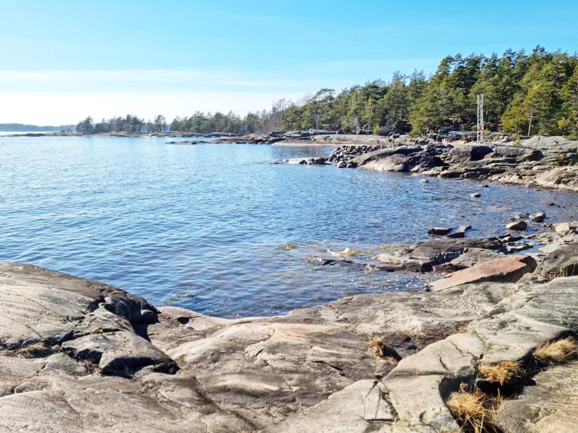 Zonnige vakantiewoning met zeezicht en terras nabij Strömstad - foto 30