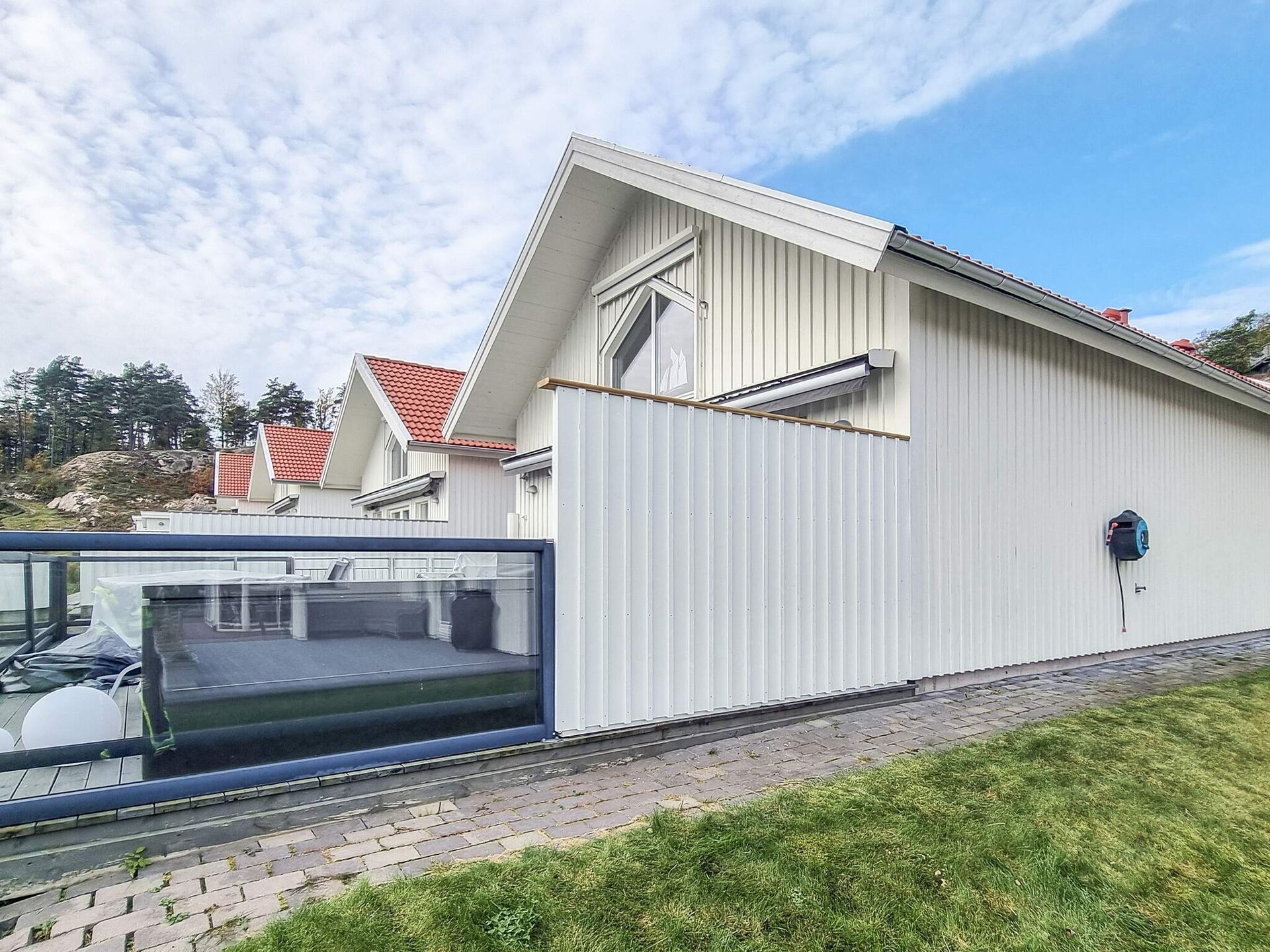Zonnige vakantiewoning met zeezicht en terras nabij Strömstad - foto 7