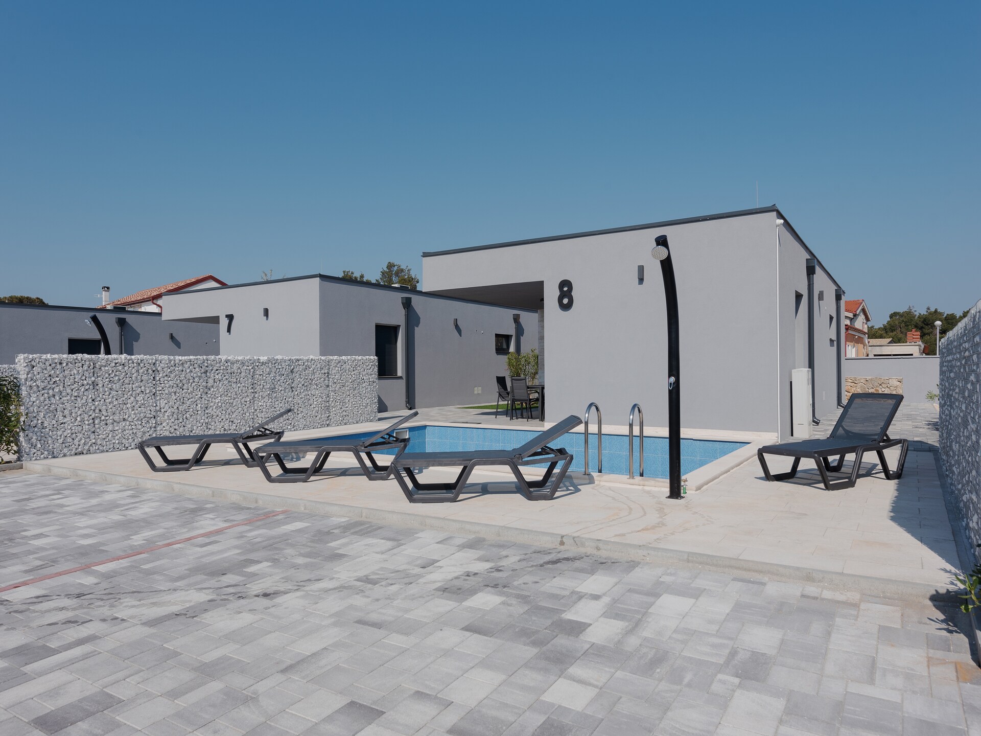 Vrijstaand vakantiehuis met sauna, wellness en privézwembad op 450m van zee - foto 8