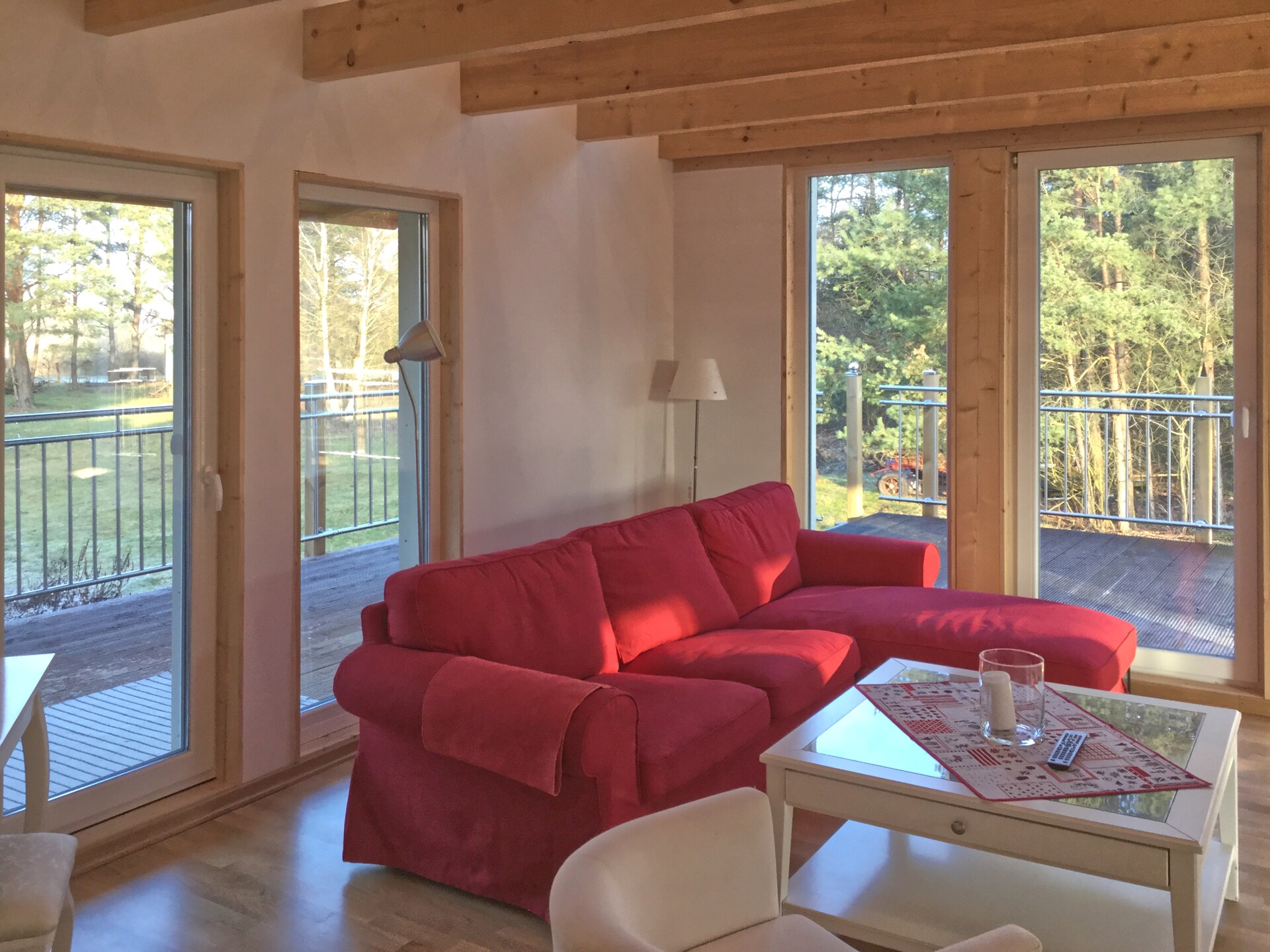 Paalwoning aan de Aller – 4-persoons vakantiehuis met tuin in Winsen - foto 9