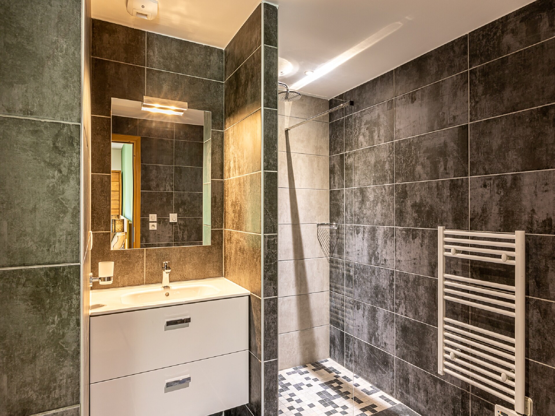 Ruim Alpenappartement in Abondance, 100m van de piste - foto 13