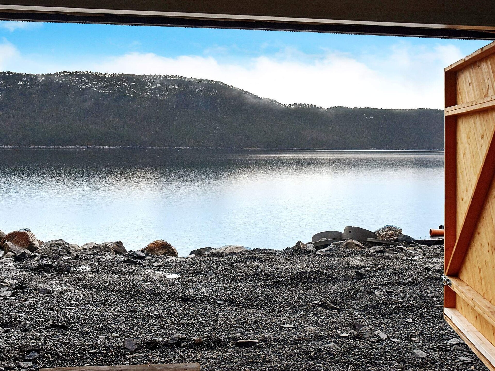 Ruime rorbu aan de Grytafjorden met panoramisch uitzicht en bootverhuur - foto 9