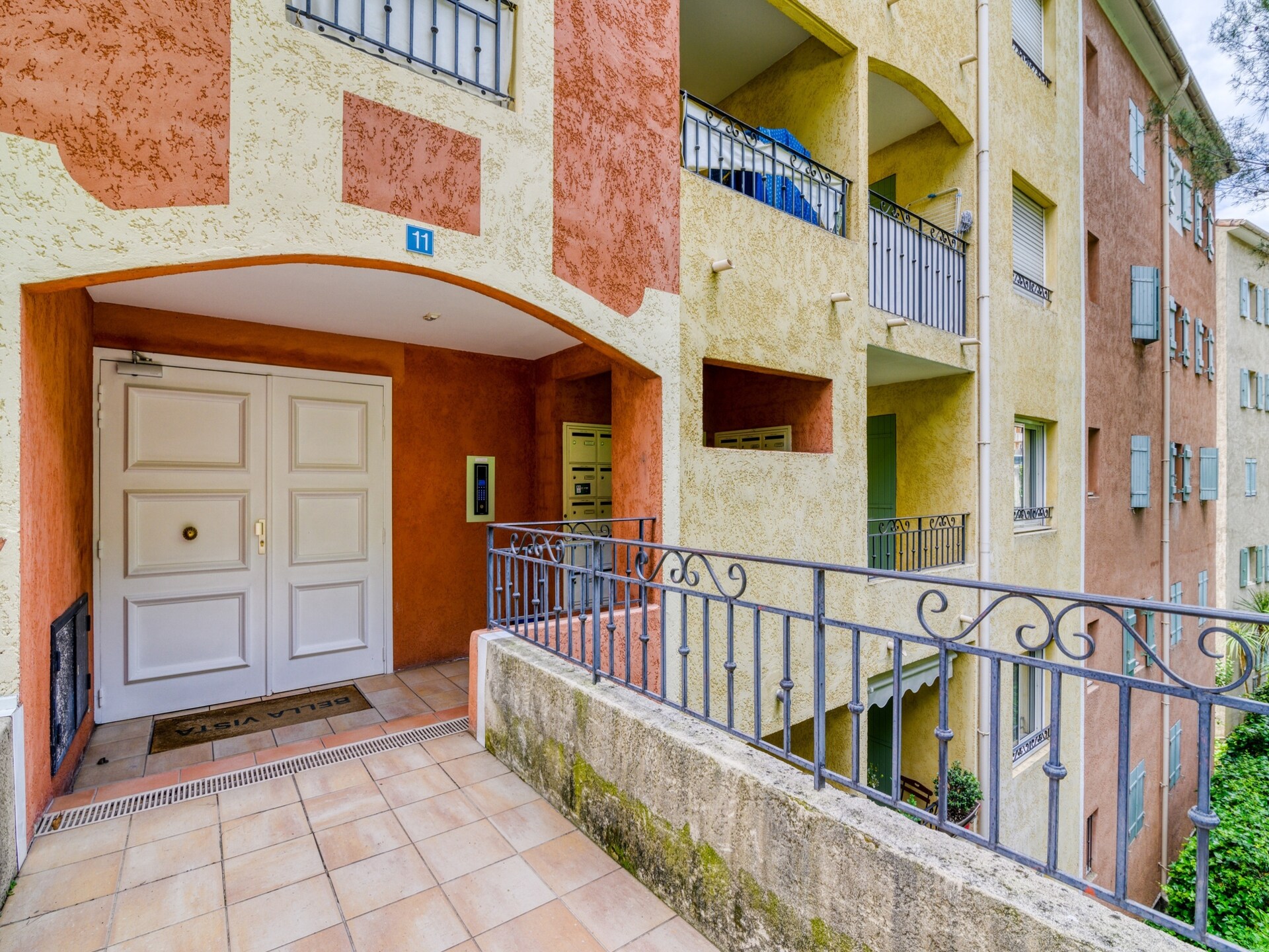 Knus vrijstaand appartement met zwembad in Mougins, vlakbij Cannes - foto 8