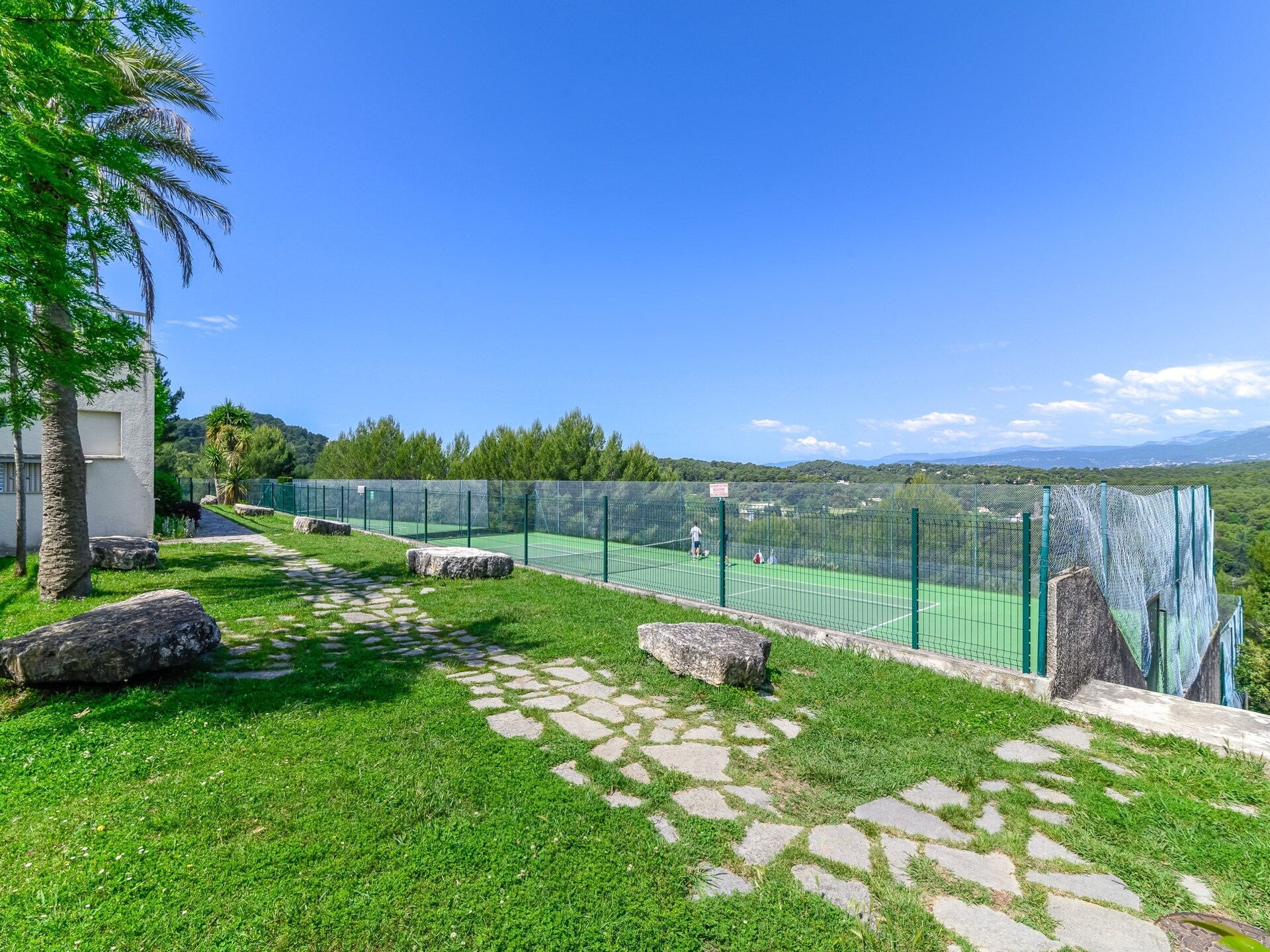 Knus vrijstaand appartement met zwembad in Mougins, vlakbij Cannes - foto 31