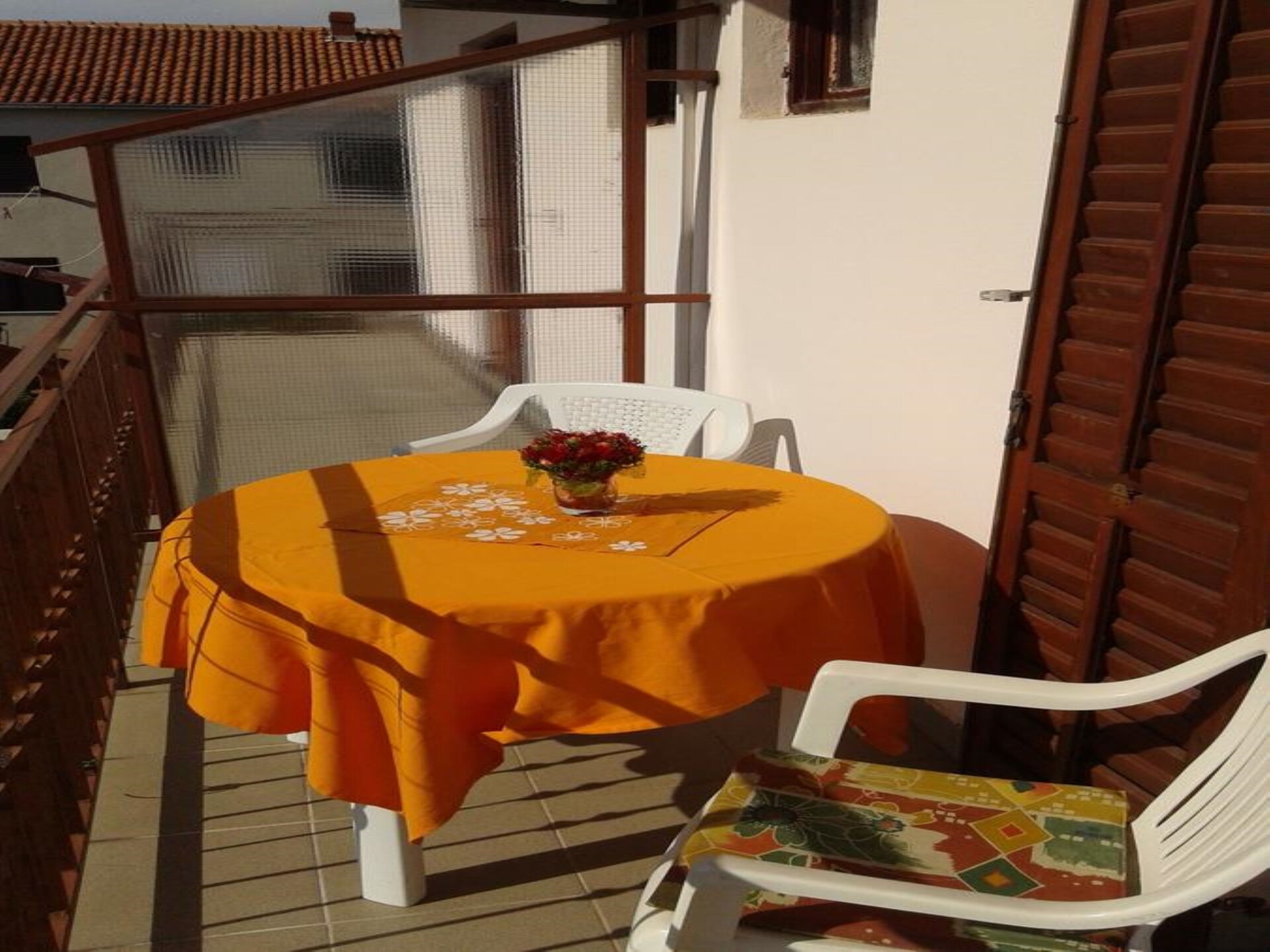Appartement Mime 2: Gezellig verblijf in hartje Rogoznica, 400m van het strand - foto 10