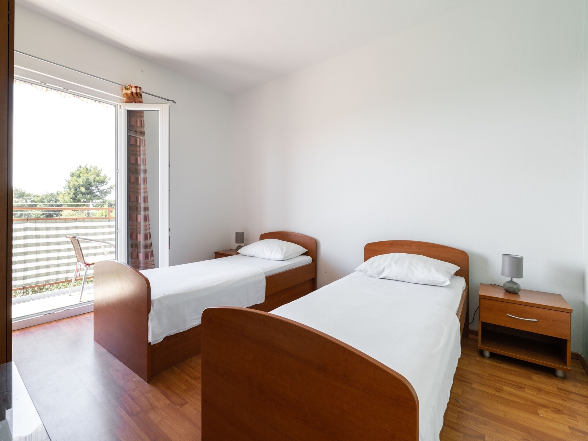 Ruim 8-persoons appartement in Rogoznica, 400m van Miline Beach - foto 5