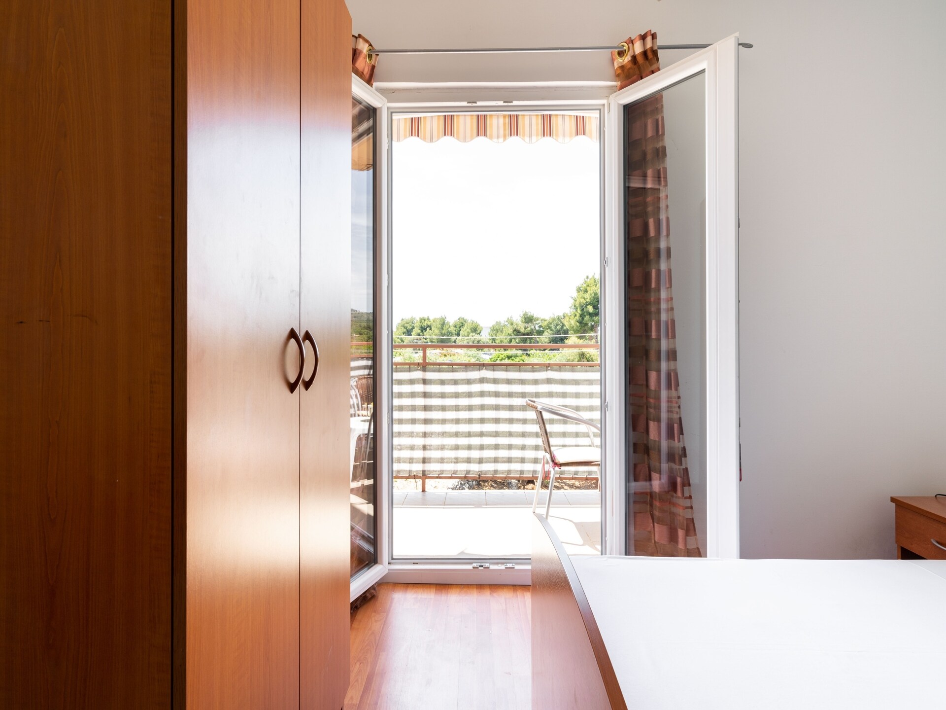 Ruim 8-persoons appartement in Rogoznica, 400m van Miline Beach - foto 21