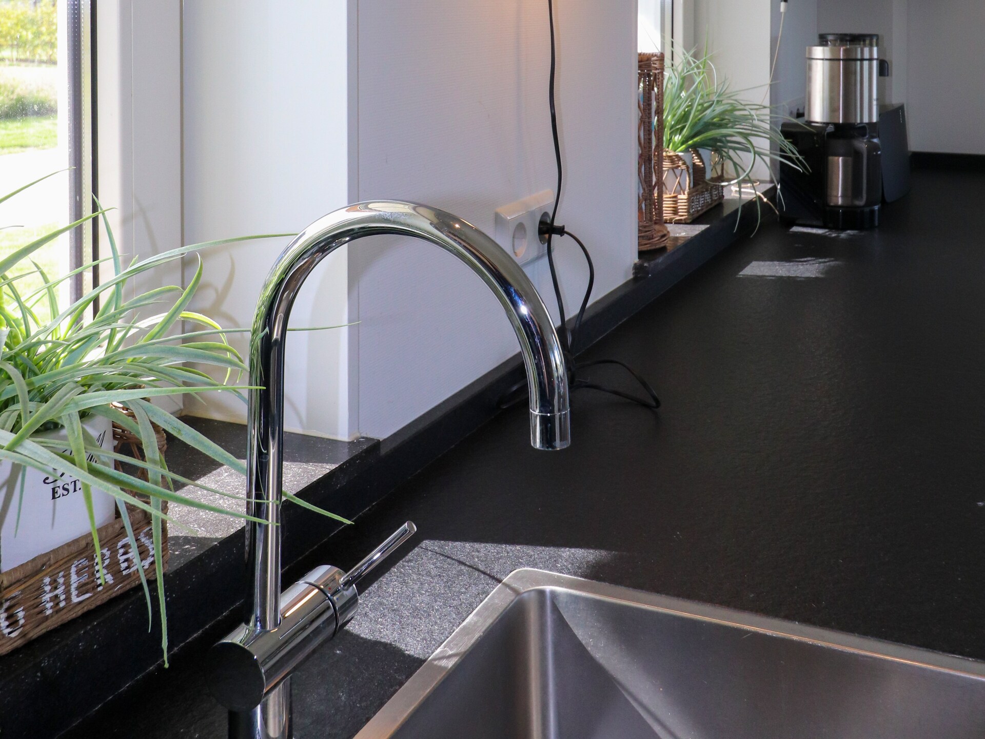 Friese Meren Villa's 12: Luxe wellnessvilla met sauna aan Tjeukemeer - foto 10