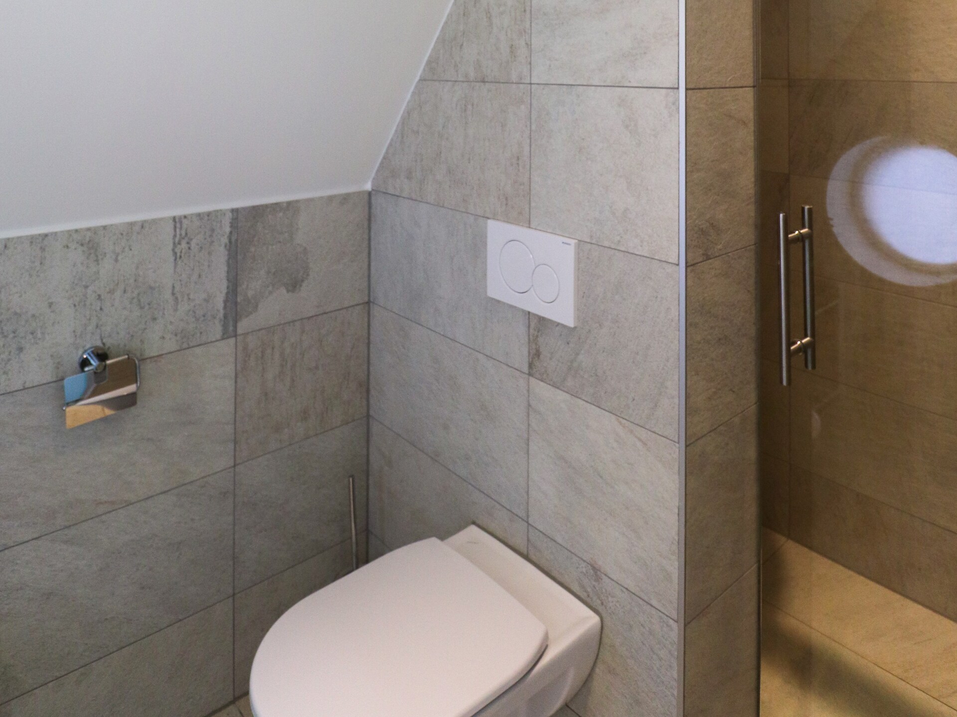Friese Meren Villa's 12: Luxe wellnessvilla met sauna aan Tjeukemeer - foto 17