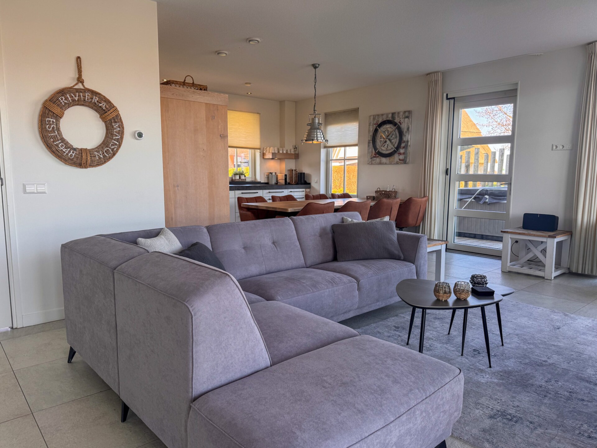 Friese Meren Villa's 12: Luxe wellnessvilla met sauna aan Tjeukemeer - foto 2