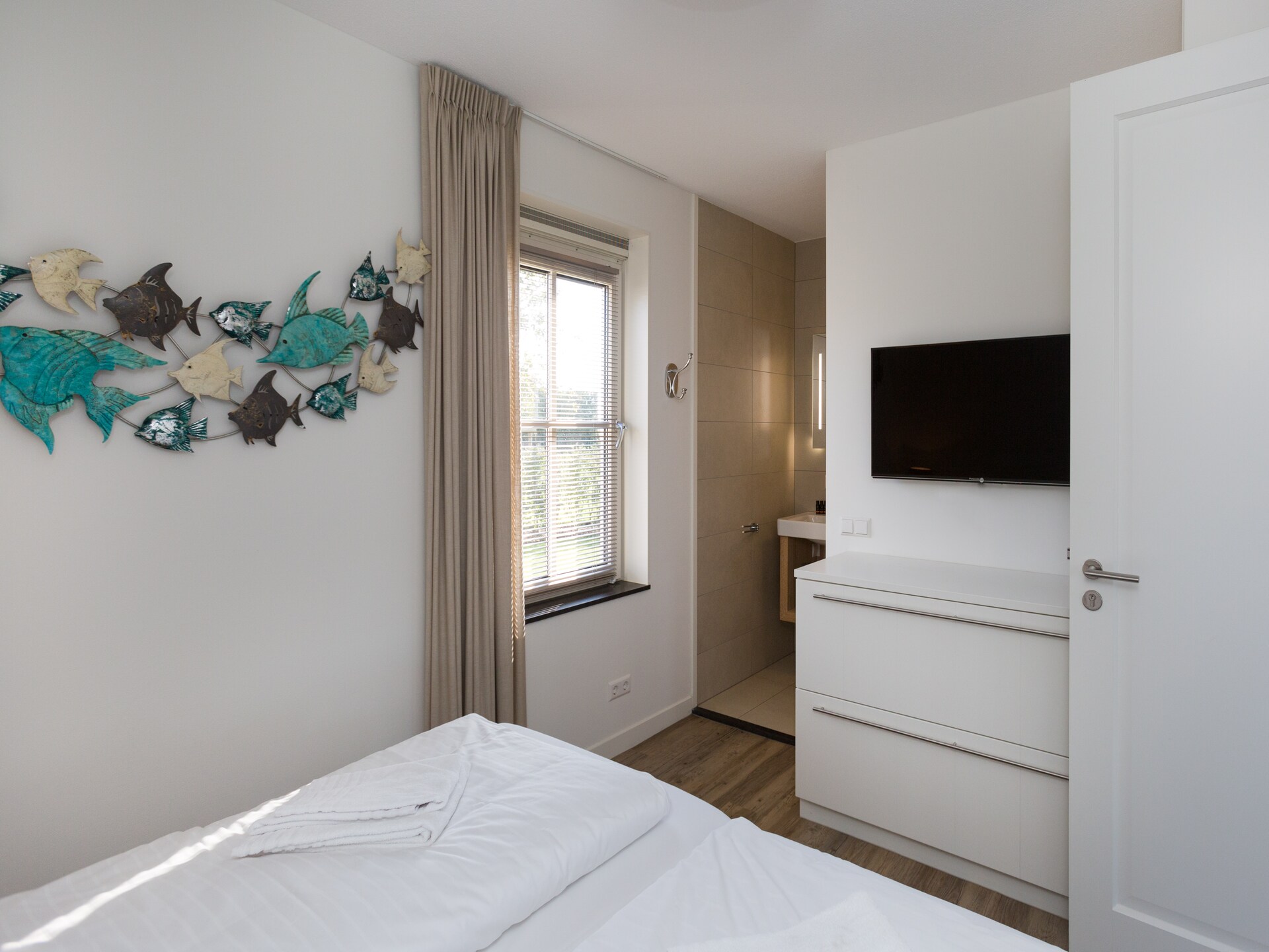 Luxueuze watersidevilla aan het Tjeukemeer met Finse sauna - foto 17