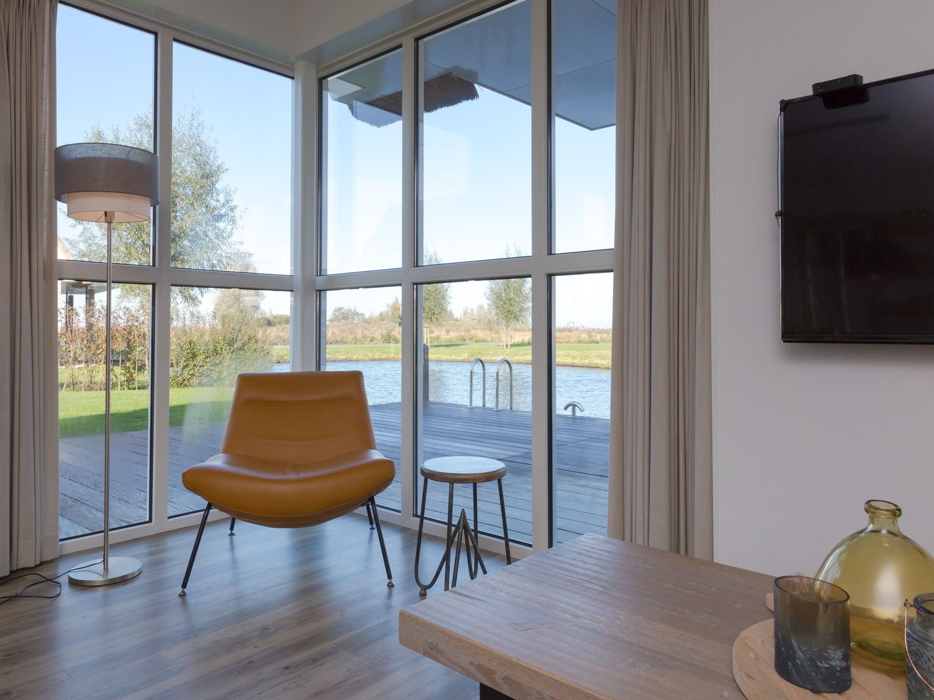 Luxueuze watersidevilla aan het Tjeukemeer met Finse sauna - foto 7