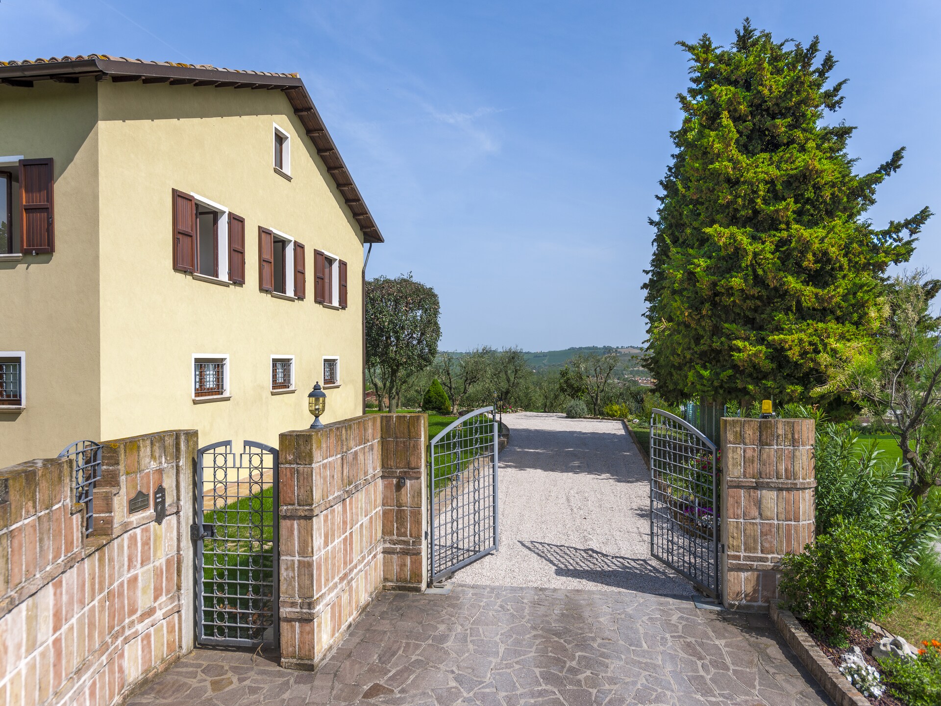 Authentiek vakantiehuis op het platteland van Le Marche met gedeeld zwembad - foto 7