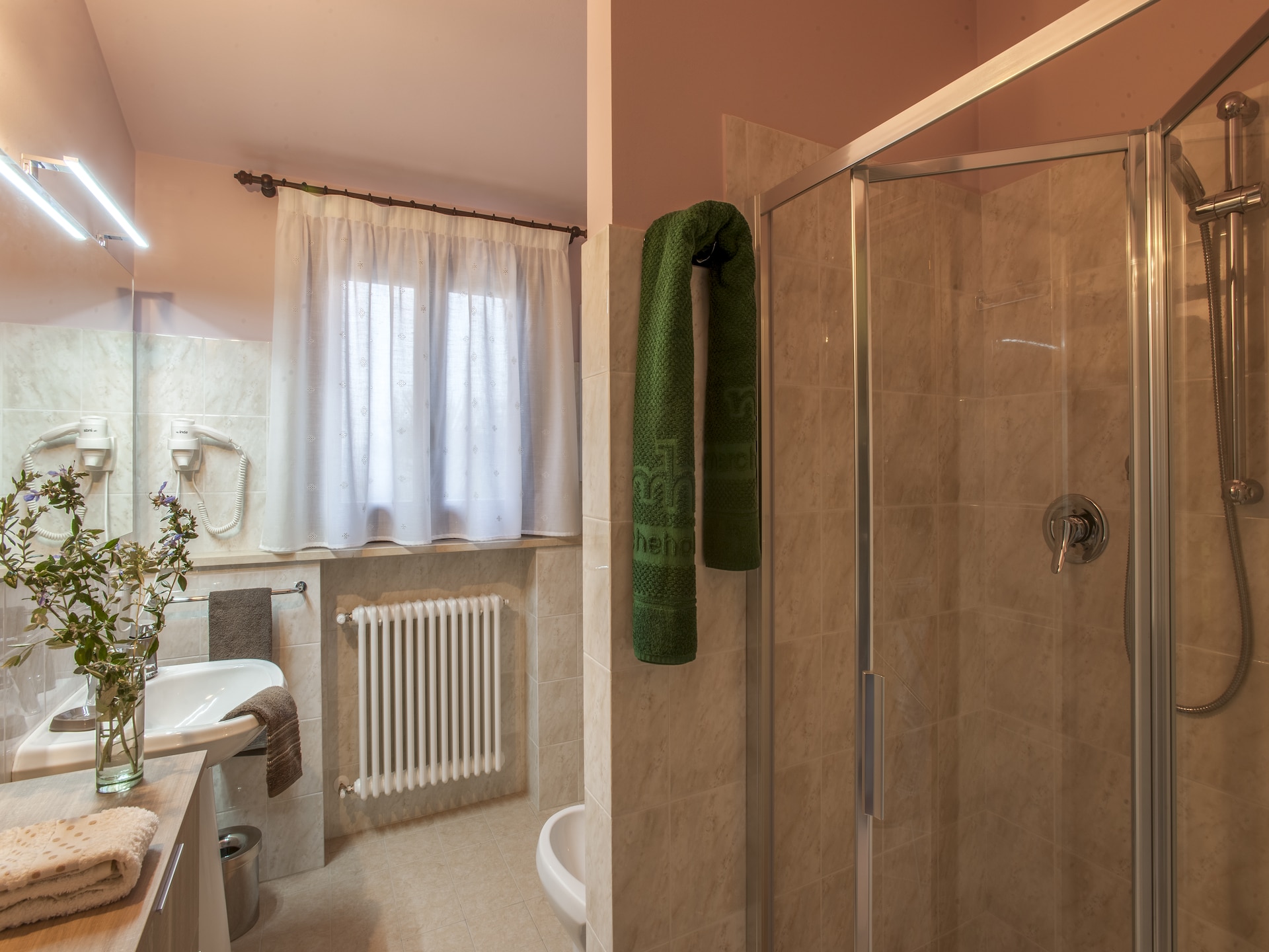 Authentiek vakantiehuis op het platteland van Le Marche met gedeeld zwembad - foto 11
