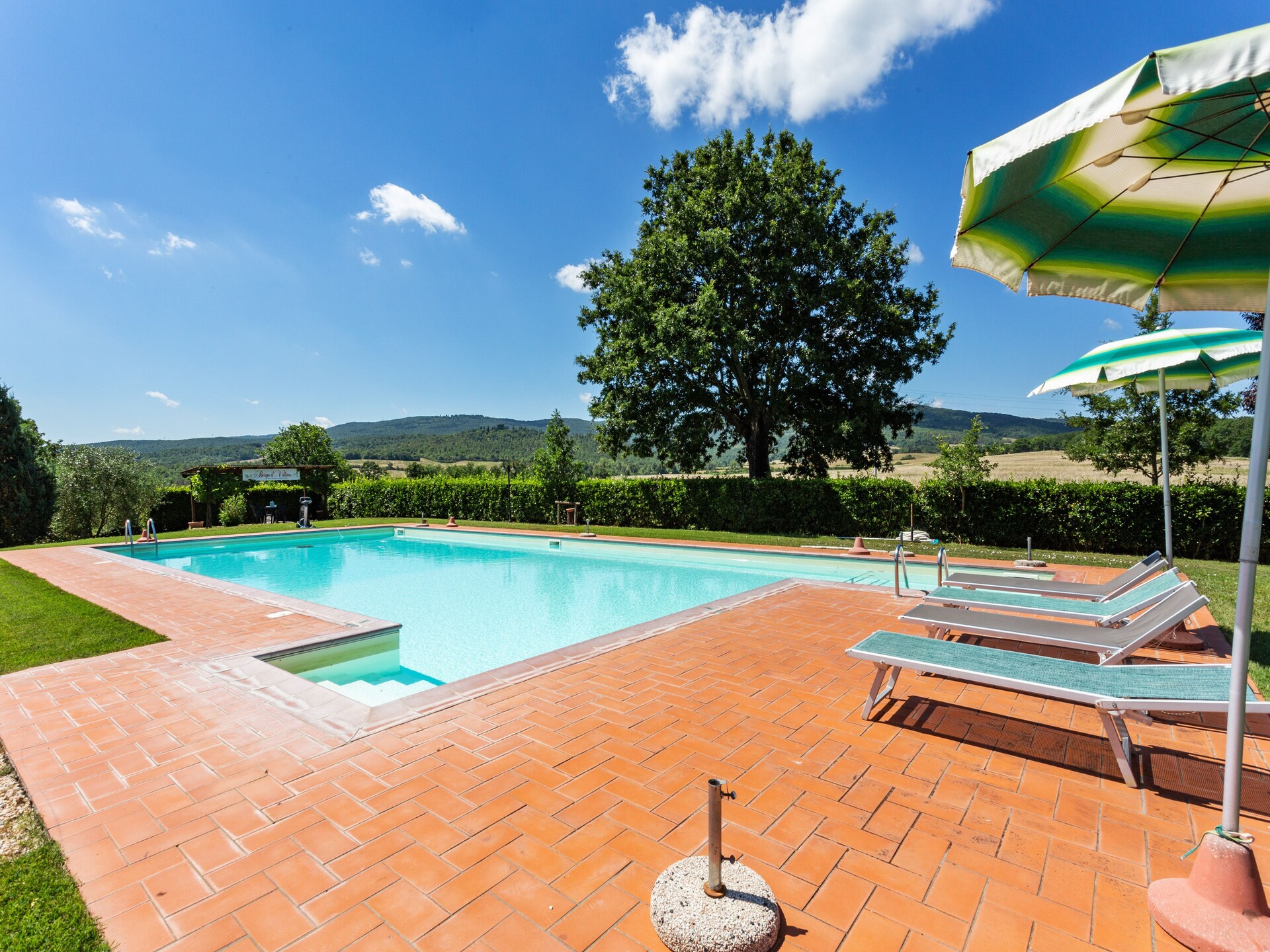 Knus appartement op Toscaans landgoed bij Casole d'Elsa met zwembad - foto 7