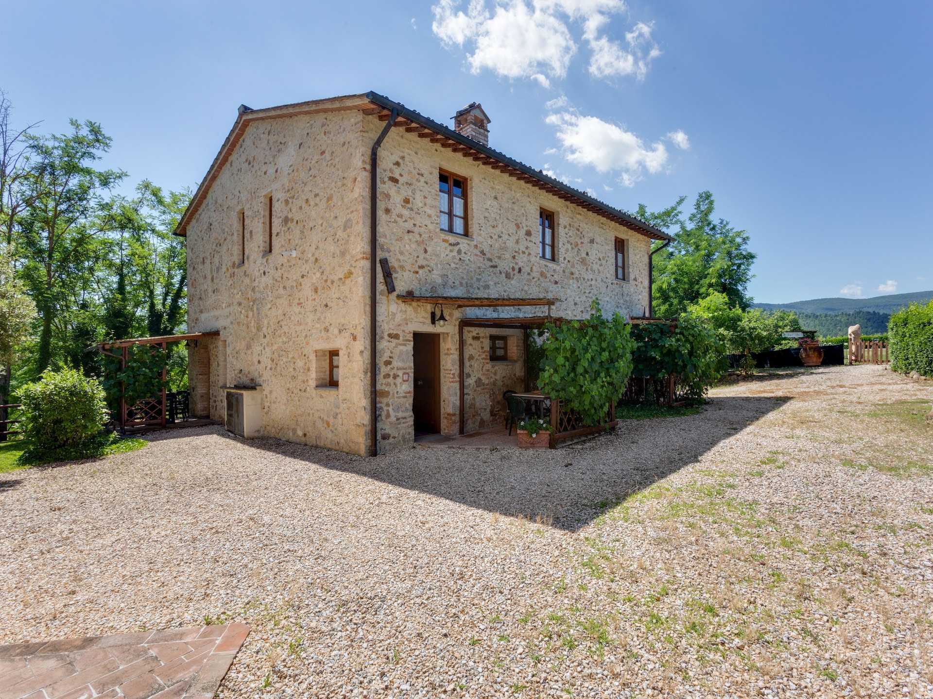 Authentiek Toscaans appartement bij Casole d'Elsa met zwembad en tuin - foto 7