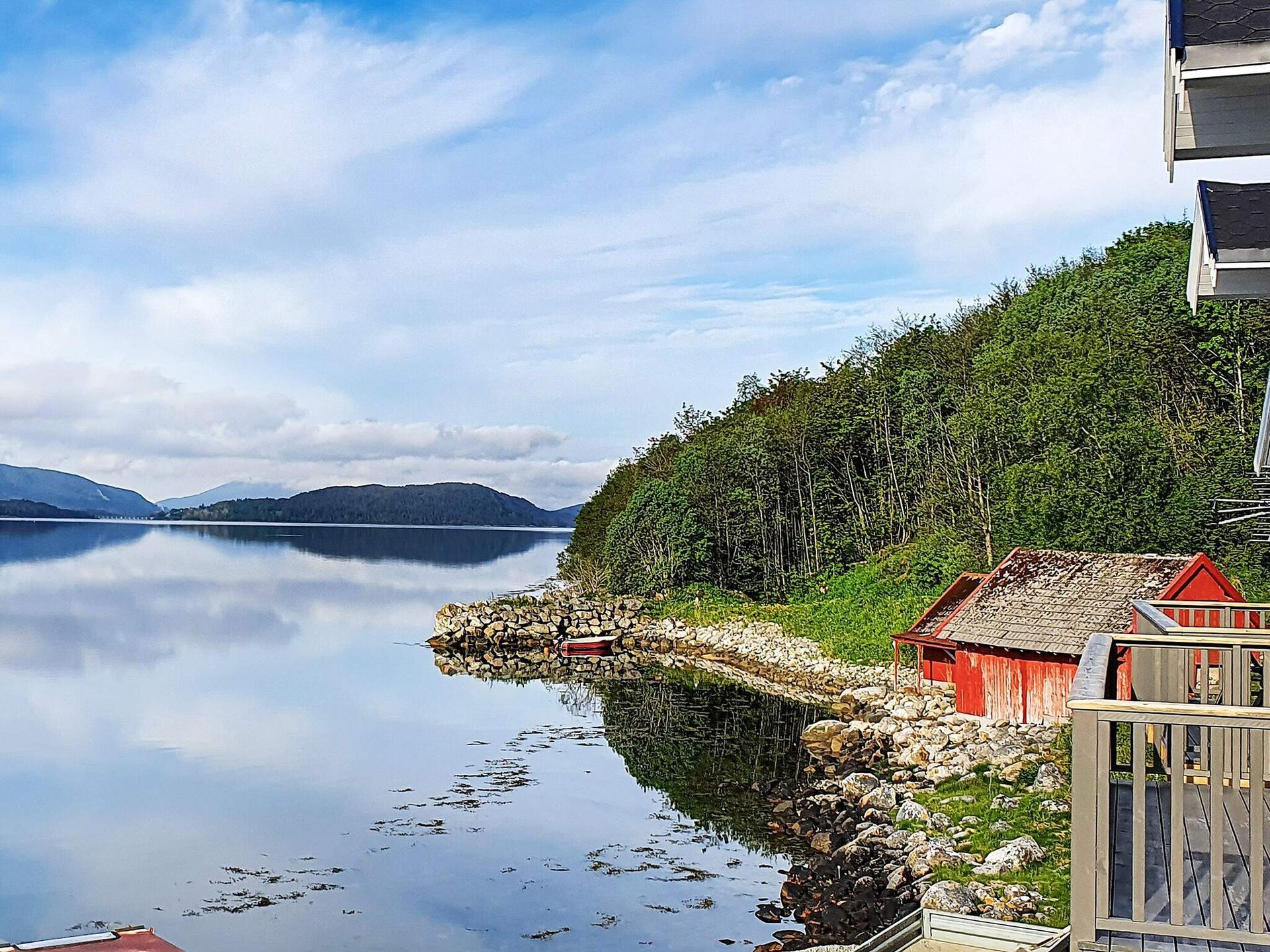 Rorbu aan de Grytafjorden met panoramisch uitzicht en bootverhuur - foto 15