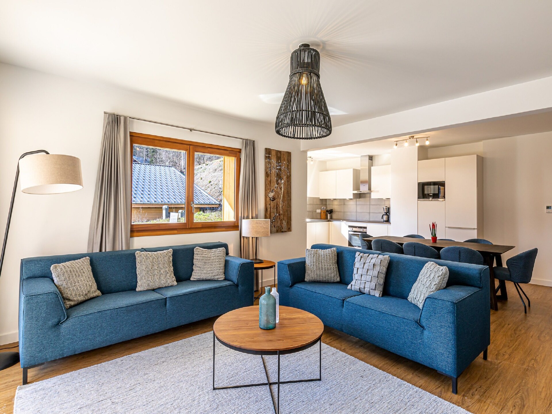 Vrijstaand chalet voor 8 in Abondance met privé jacuzzi en bergzicht - foto 2