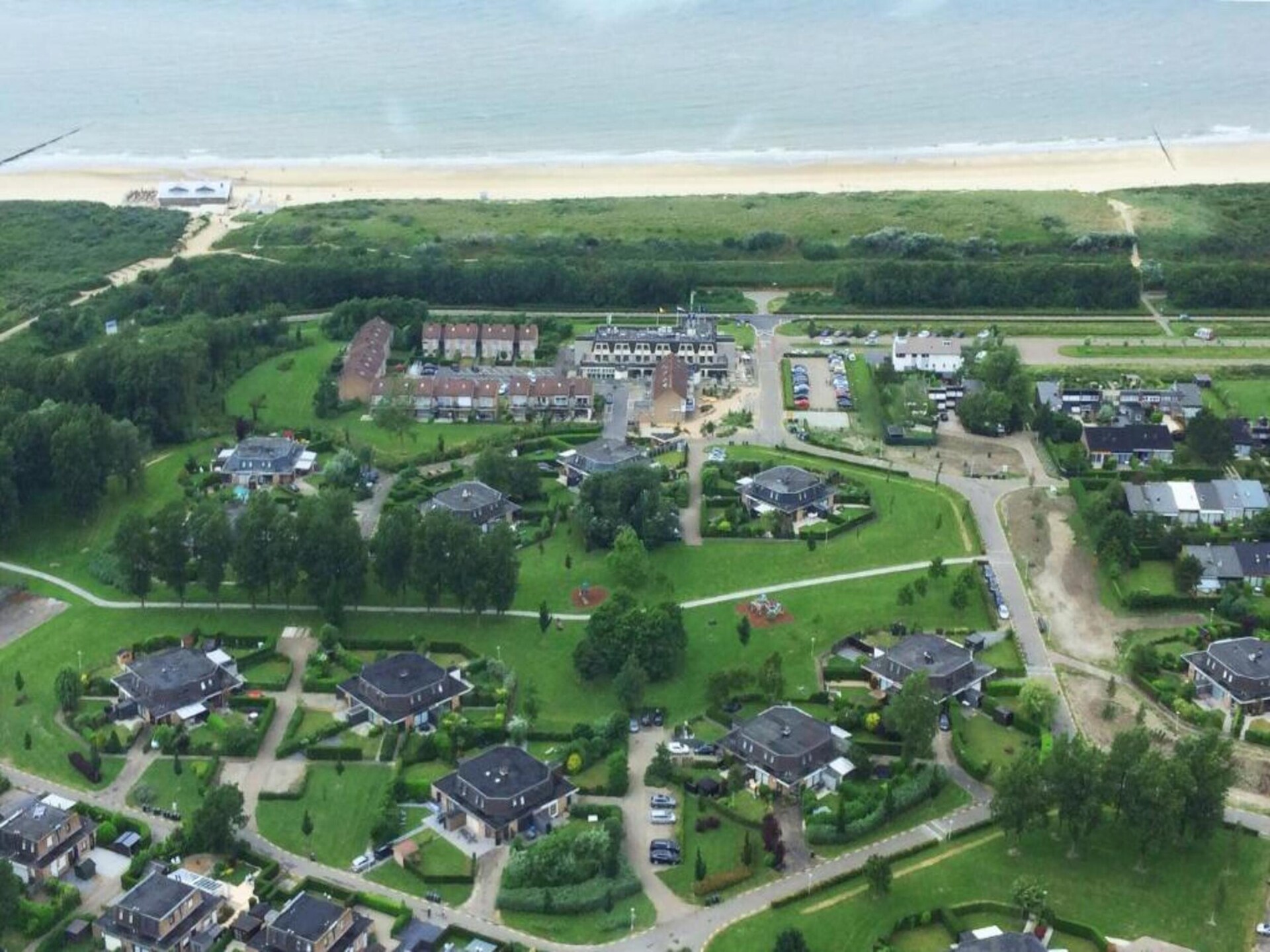 Vrijstaande strandbungalow met tuin, hond welkom, 2 min van zee - foto 32