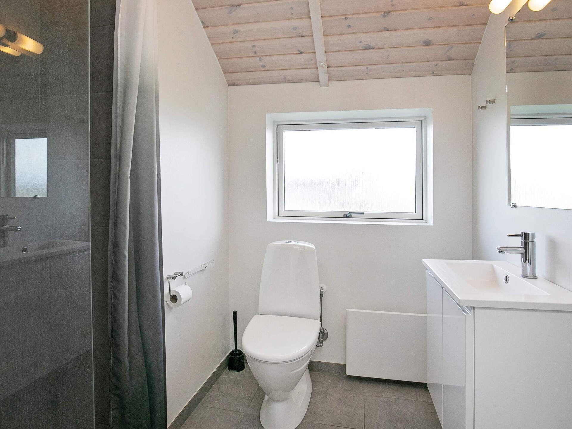 Ruim vakantiehuis met whirlpool, sauna en uitzicht op het Ferring Sø bij Harboøre - foto 38