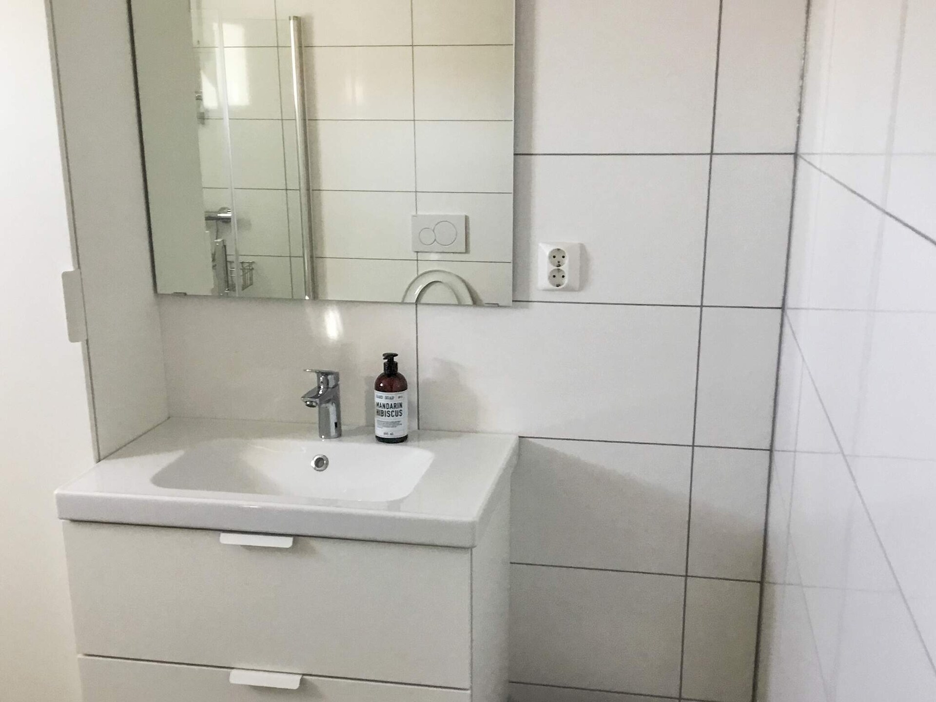 Authentieke rorbu direct aan zee met privéstrand en panoramisch uitzicht - foto 16