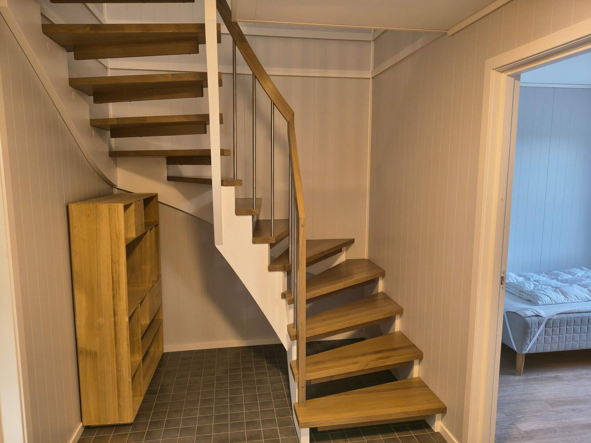 Authentieke rorbu direct aan zee met privéstrand en panoramisch uitzicht - foto 14